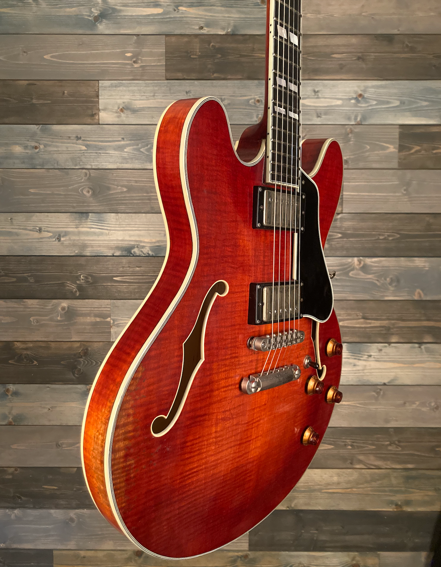 Eastman T59/V Thinline Electric Guitar - Classic