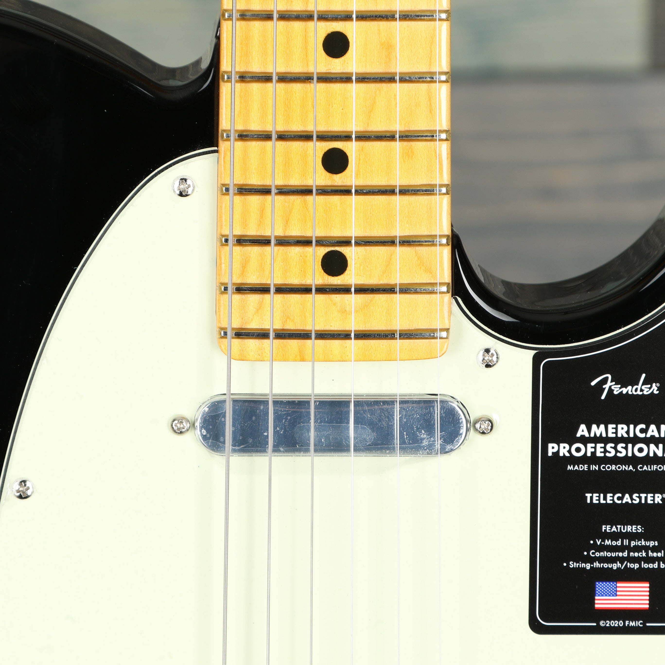 Fender American Professional II Telecaster, Maple Fingerboard, Black