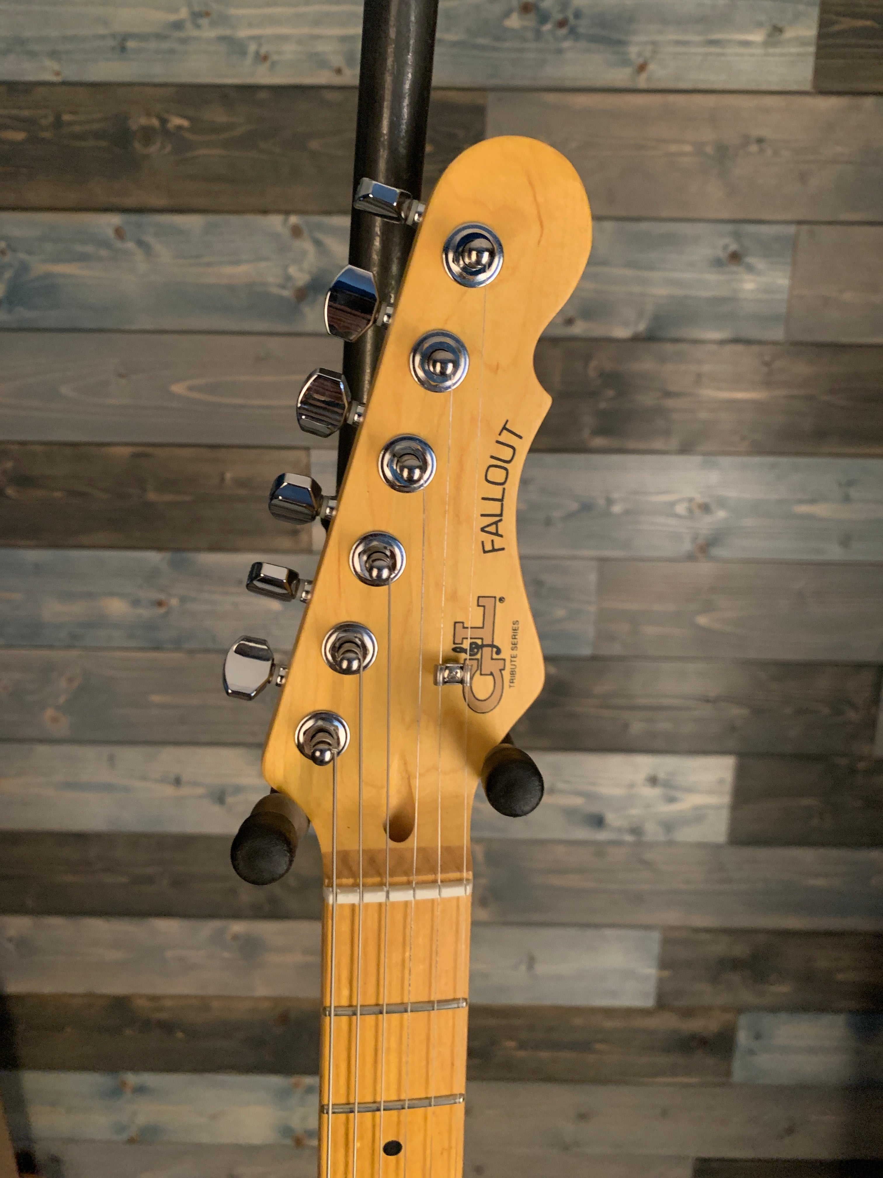 G&L Tribute Fallout Series Electric Guitar - Shell Pink