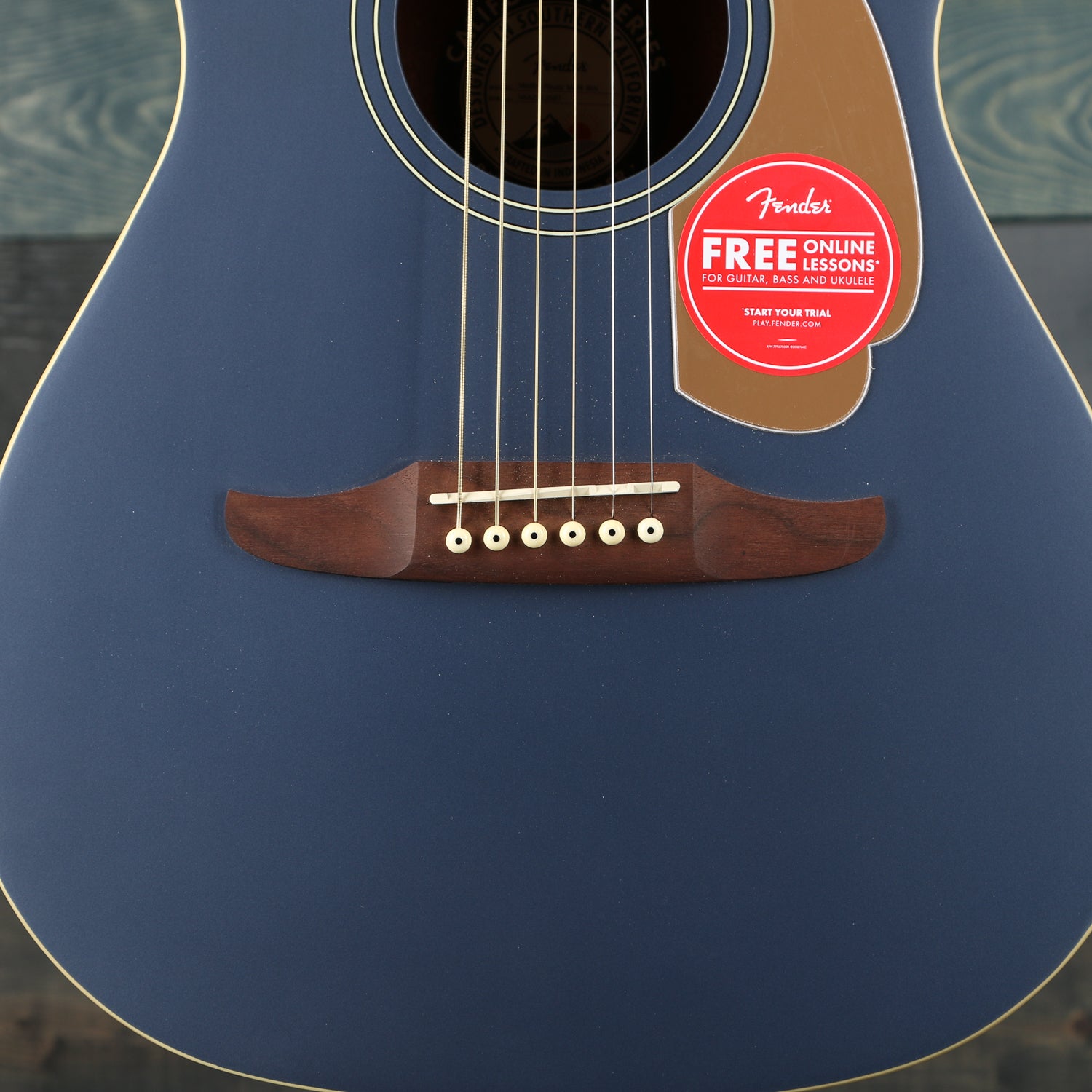 Fender Malibu Player, Walnut Fingerboard, Midnight Satin