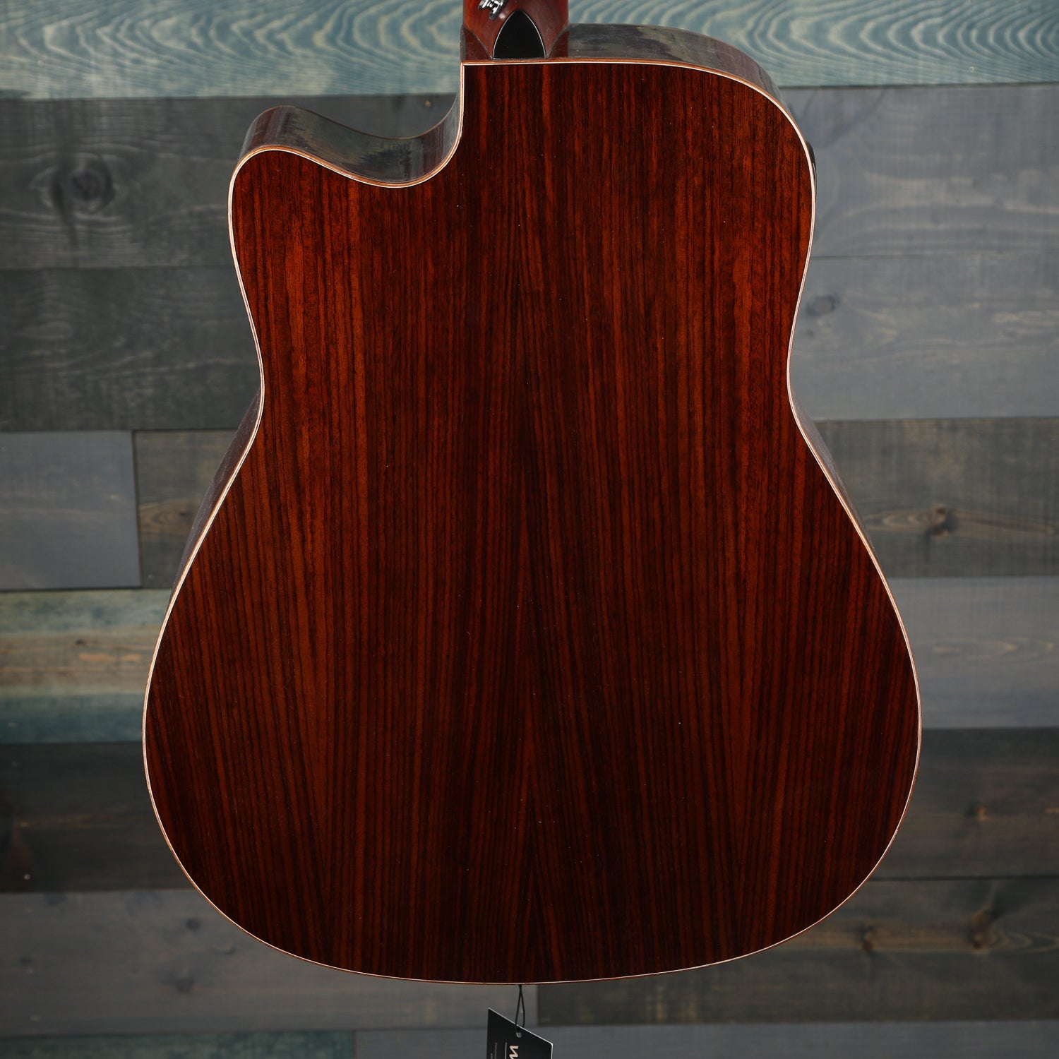 Yamaha A1R Vintage Natural Folk Cutaway A/E Guitar