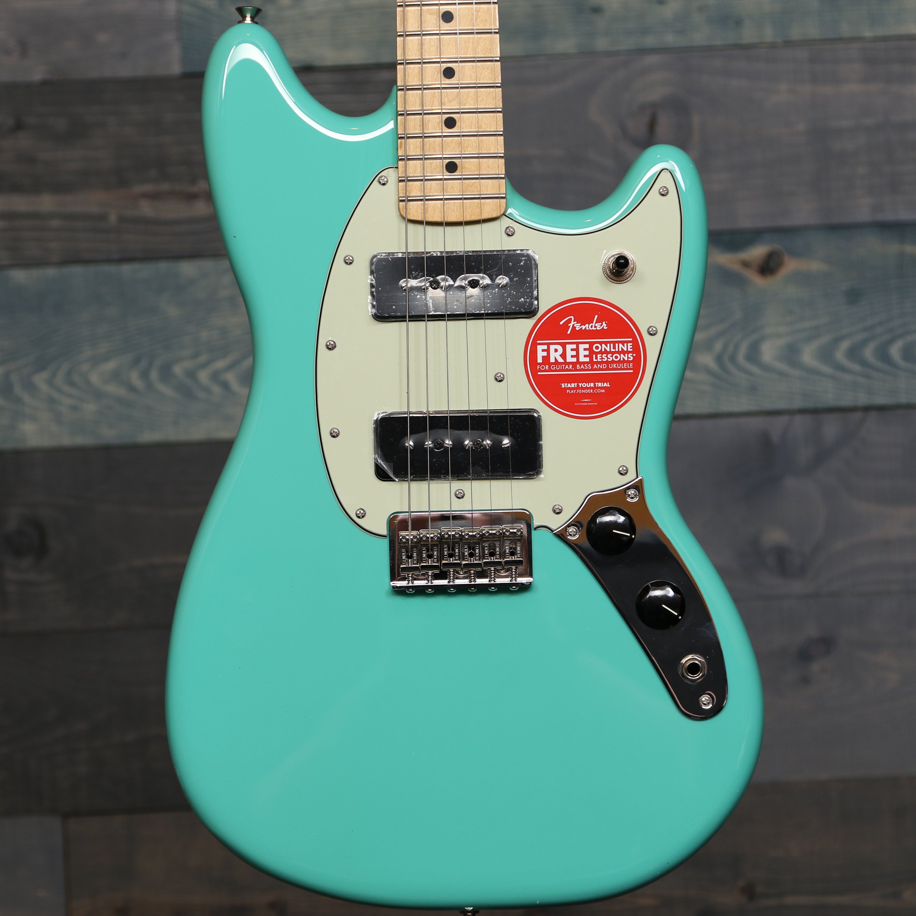 Fender Player Mustang® 90, Maple Fingerboard, Seafoam Green