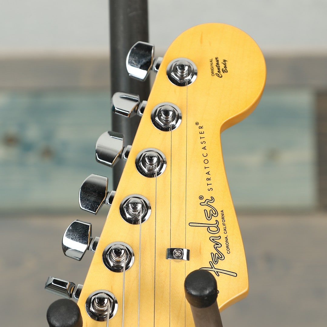 Fender American Professional II Stratocaster HSS, Maple FB, Roasted Pine