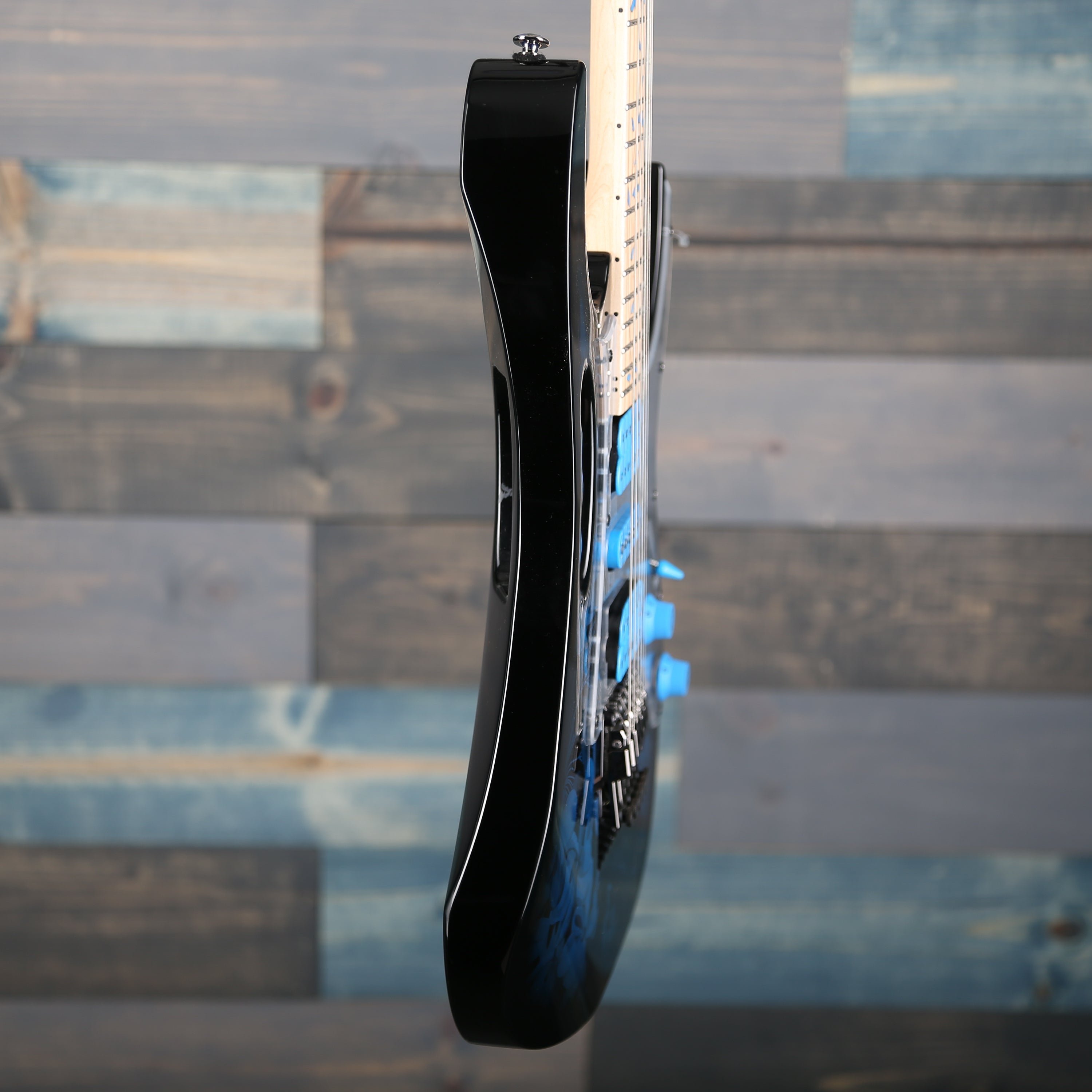 Ibanez JEM77PBFP Blue Floral Pattern Steve Vai Signature w/Gigbag