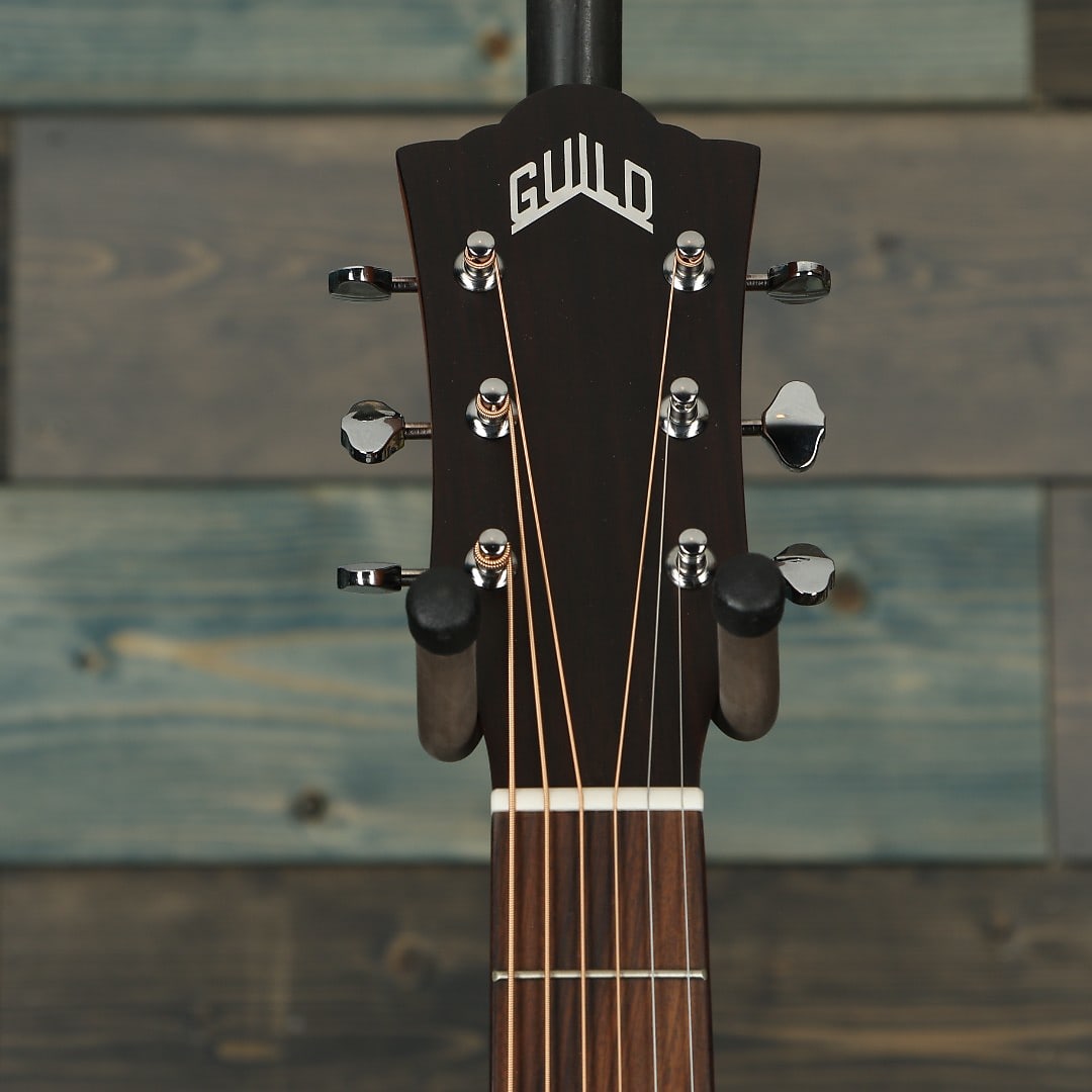 Guild Jumbo Junior Mahogany - Natural Satin