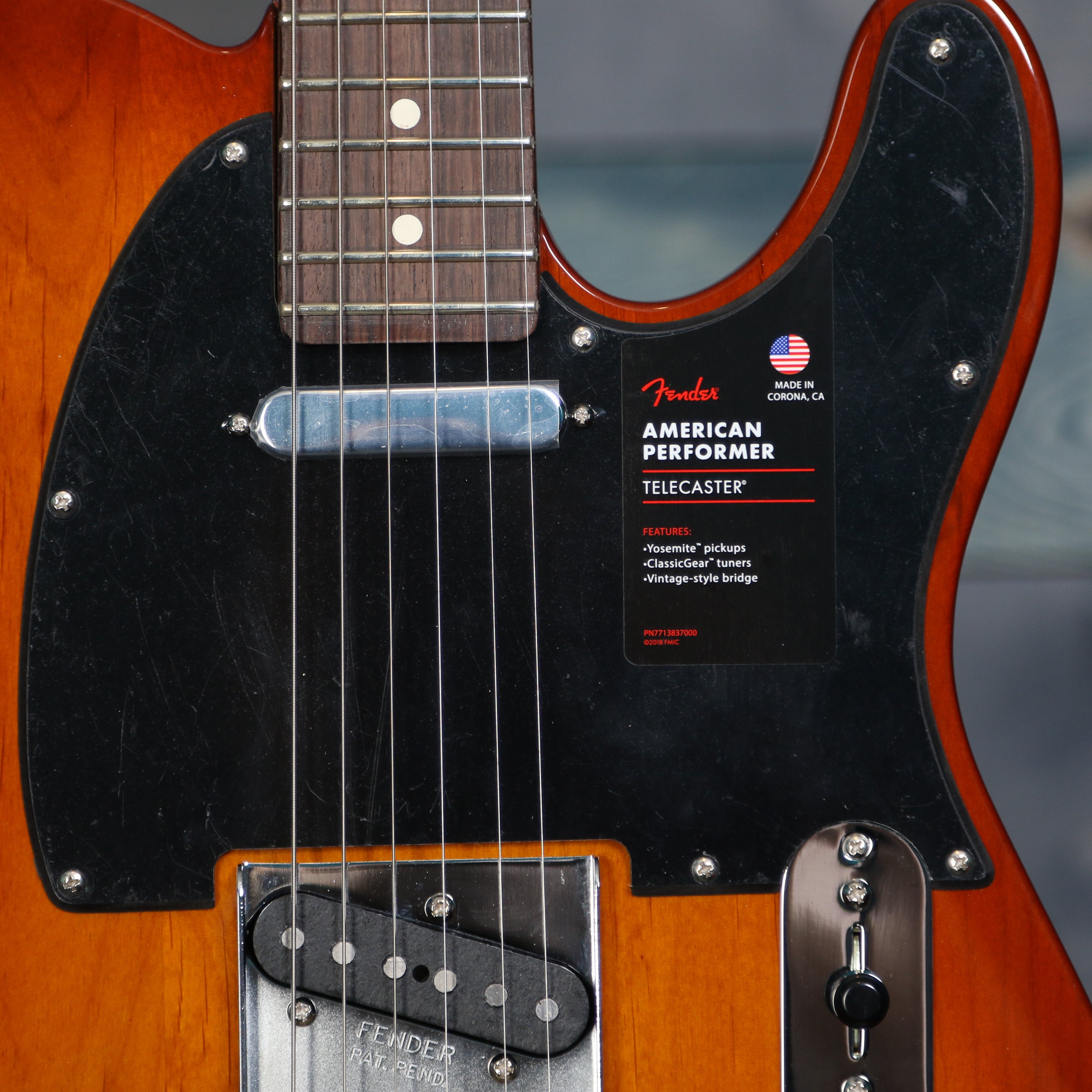 Fender American Performer Telecaster®, Rosewood Fingerboard, Honey Burst