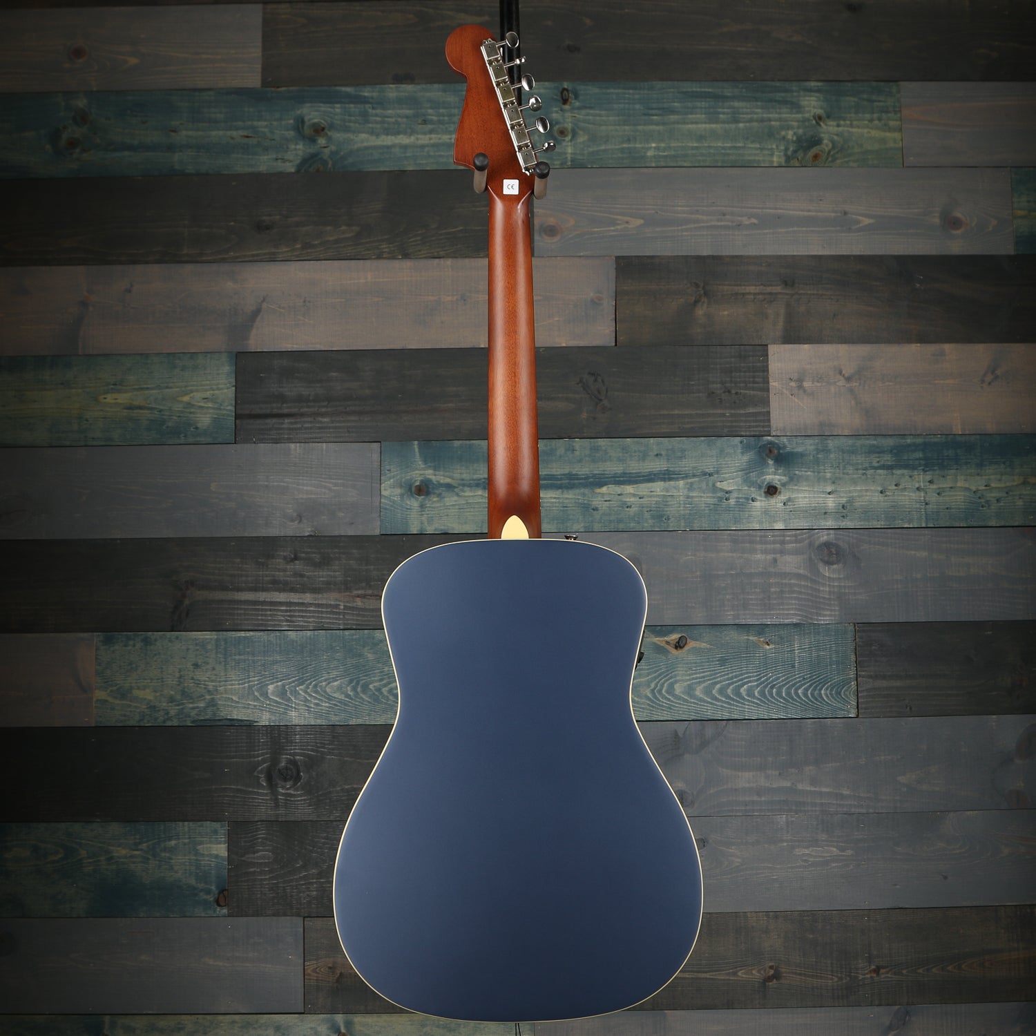 Fender Malibu Player, Walnut Fingerboard, Midnight Satin