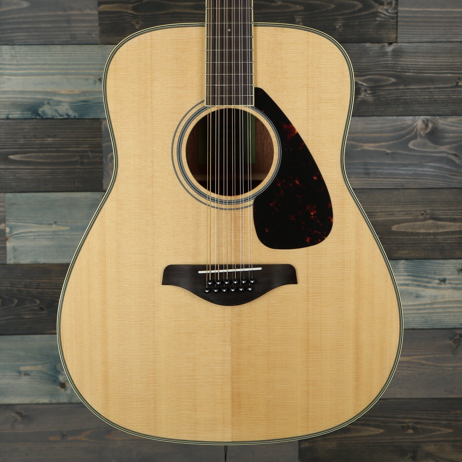 Yamaha FG820 12-String Natural Dreadnought Acoustic Guitar