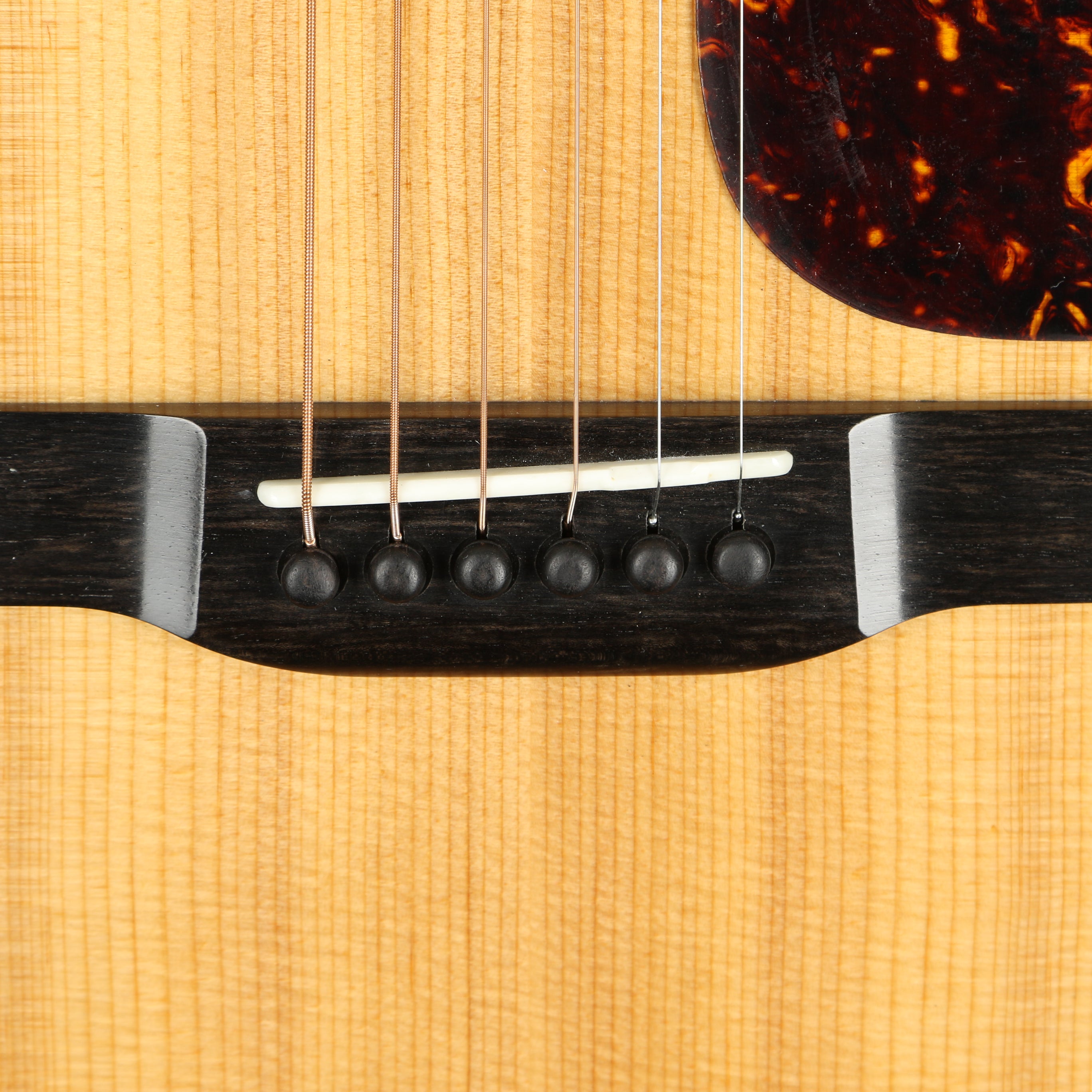 Eastman E10D-TC Acoustic Guitar - Natural Thermo Cure