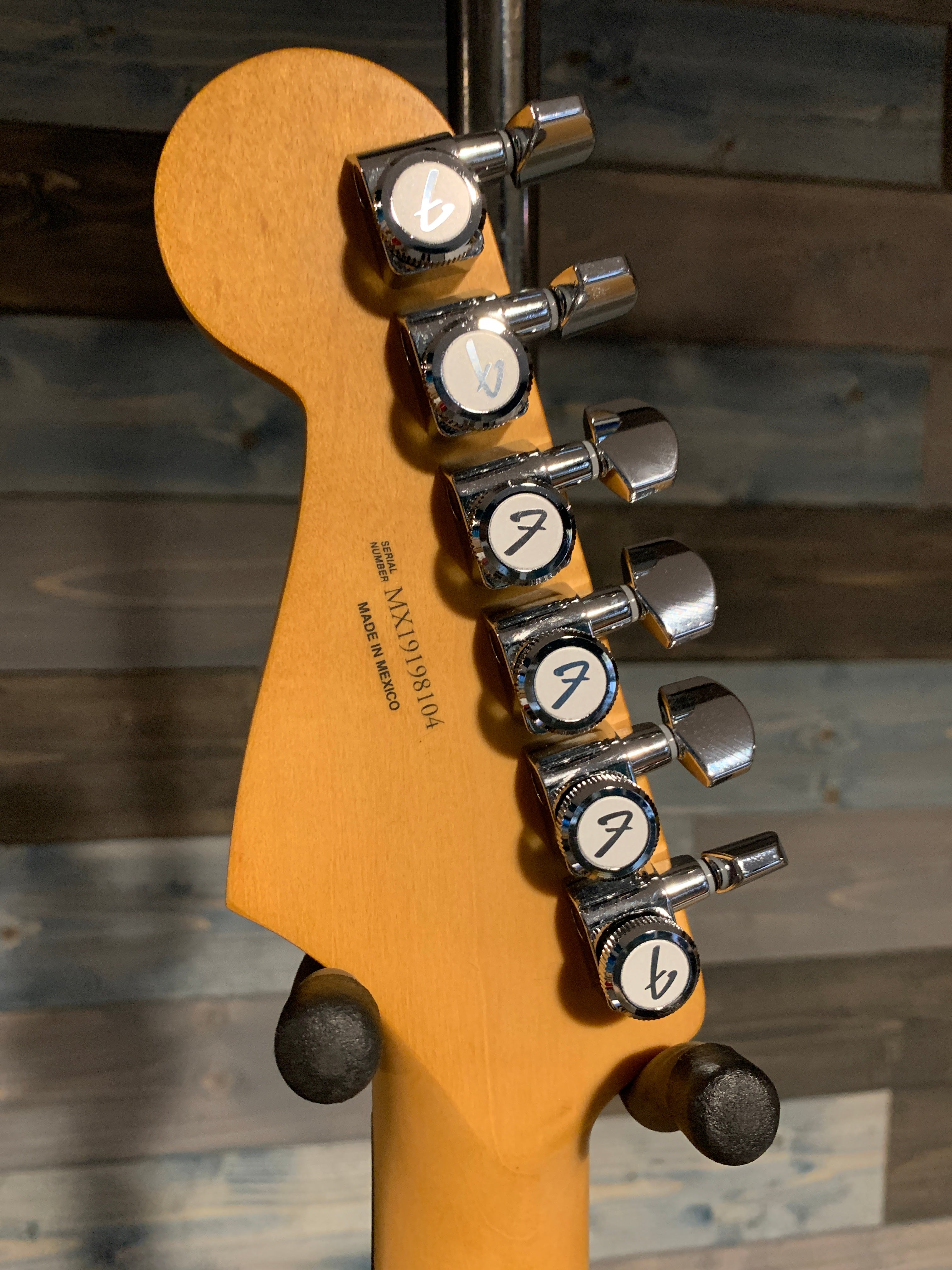 Fender Tom Morello Stratocaster, Rosewood Fingerboard, Black