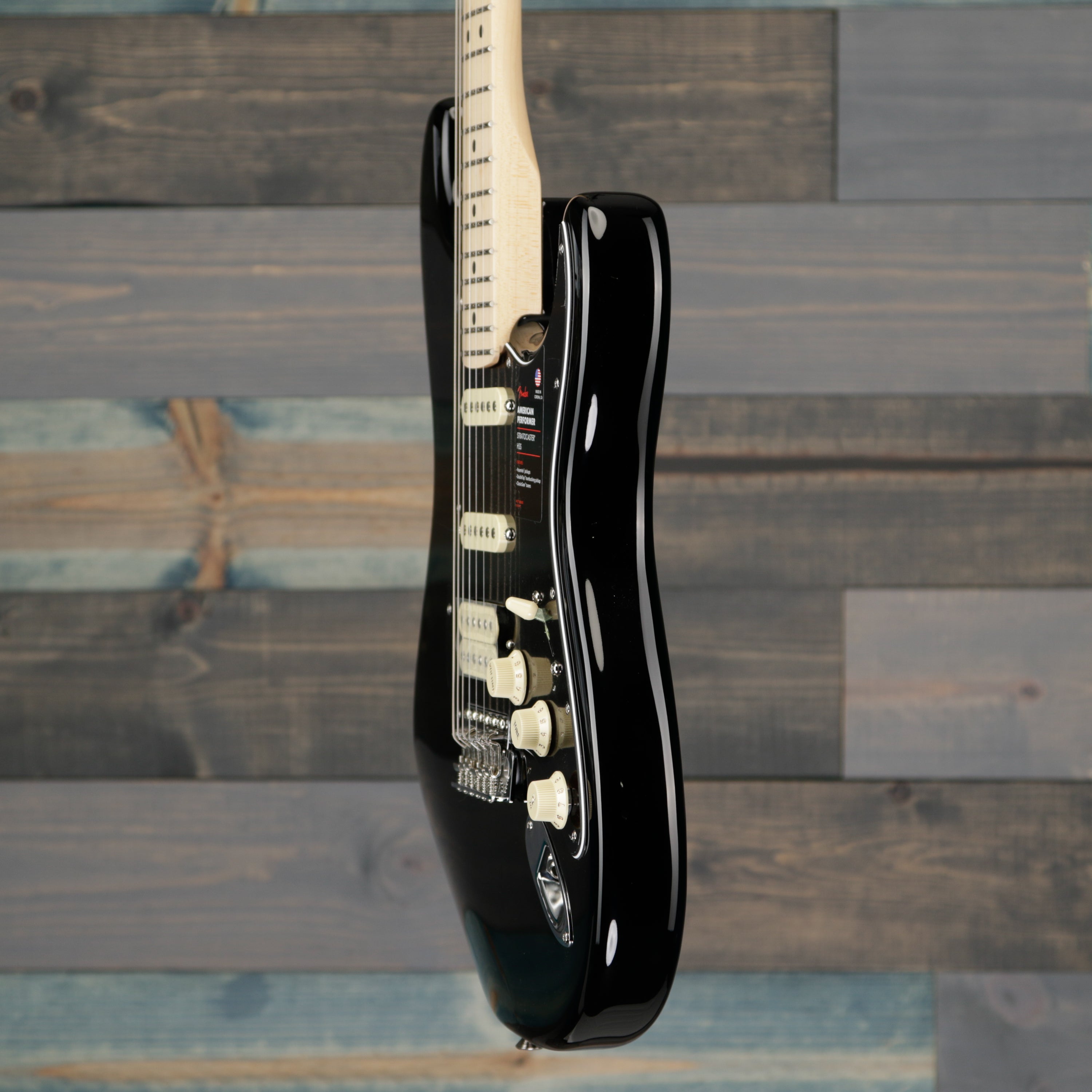 Fender American Performer Stratocaster HSS Maple Neck Black w/Bag