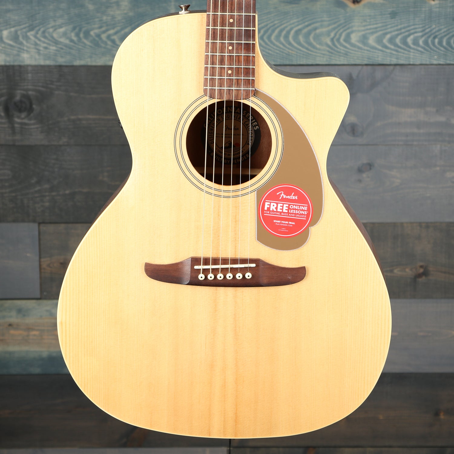 Fender Newporter Player, Walnut Fingerboard, Natural