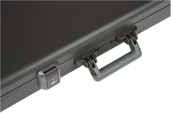 Fender Deluxe Molded Strat/Tele Case, Black