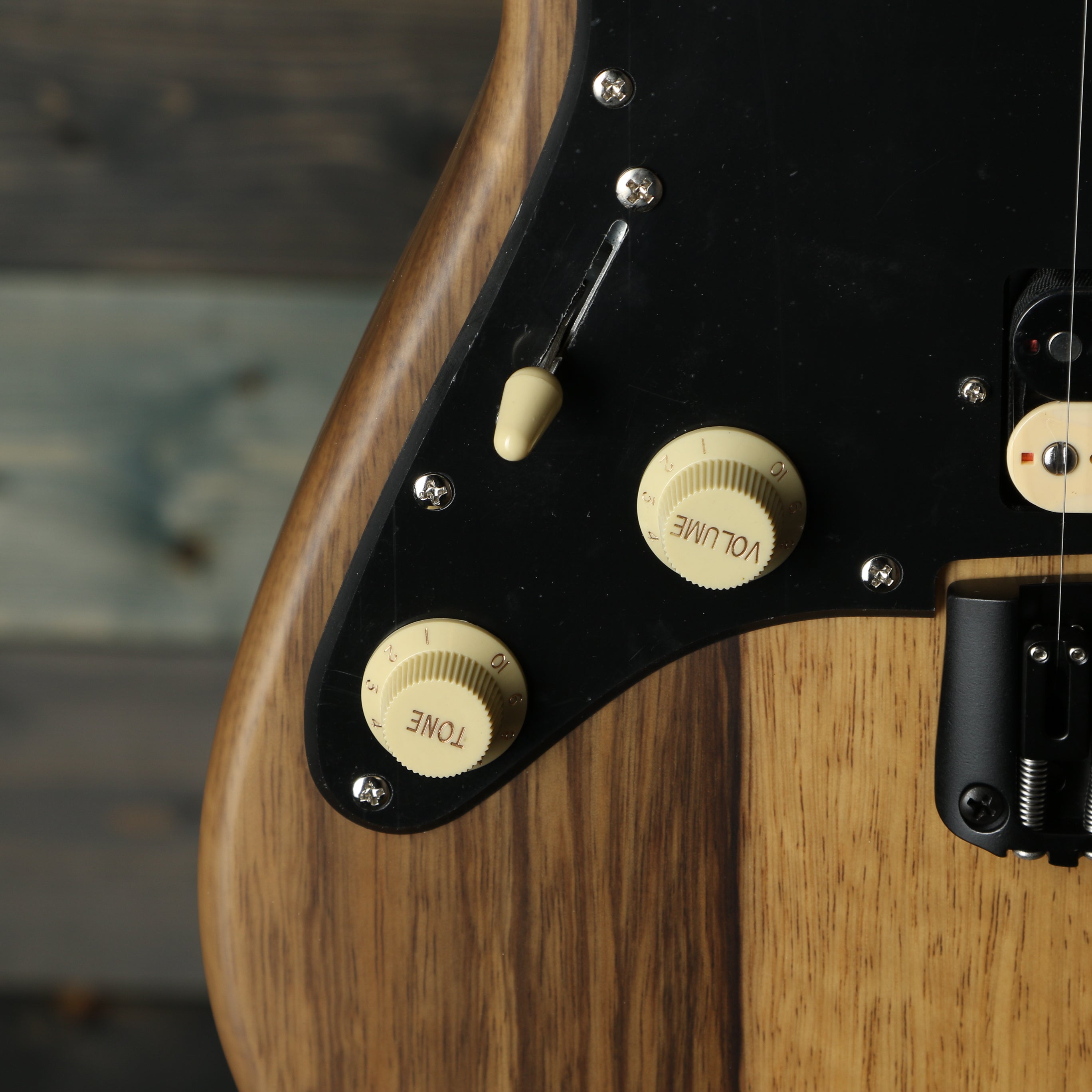 Schecter 1271 Sun Valley Super Shredder Exotic Hardtail Lefty - Black Limba