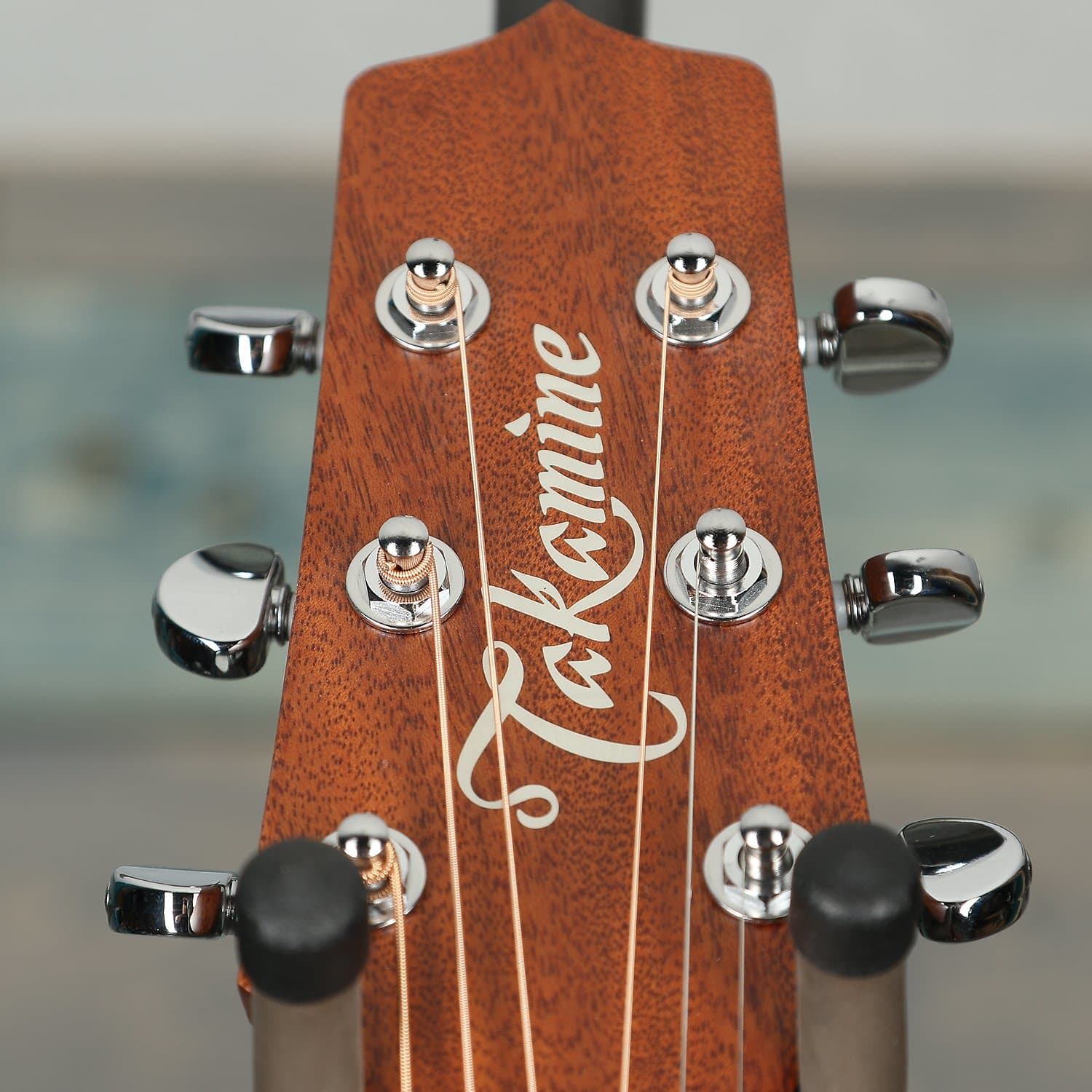 Takamine P1JC Pro Series 1 Cutaway Acoustic Electric Guitar in Satin Finish