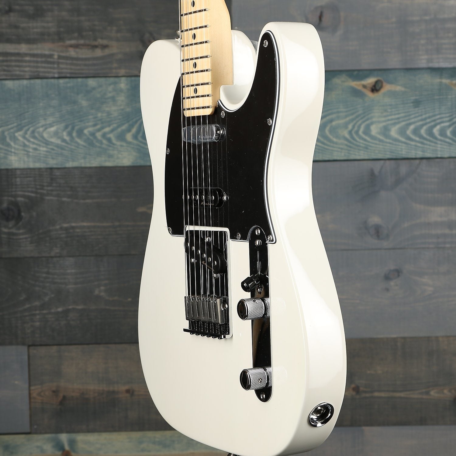 Fender Deluxe Nashville Telecaster Maple Fingerboard, White Blonde w/Gigbag