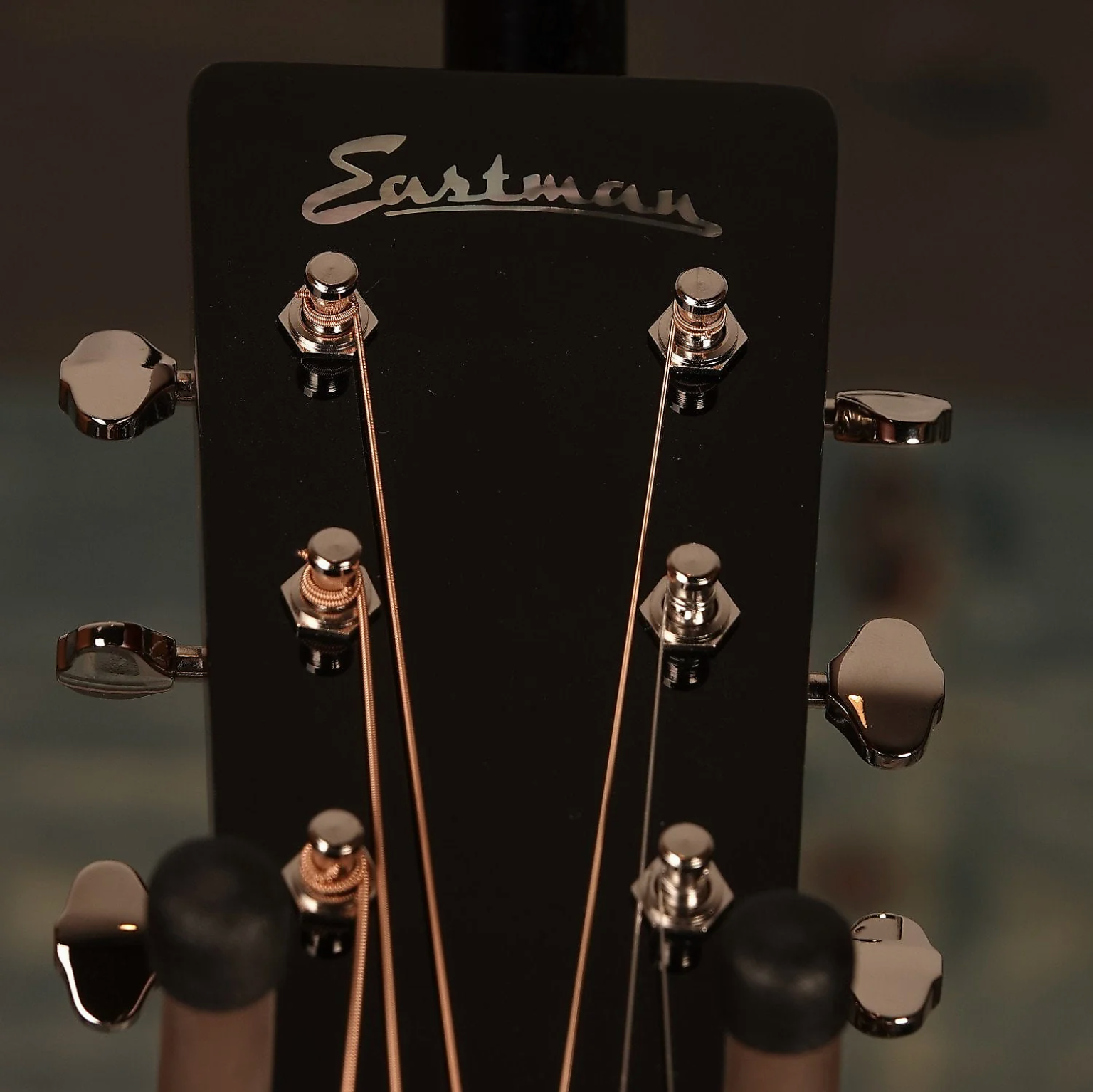 Eastman Guitars E10OM-TC Thermocured Orchestra Model Acoustic