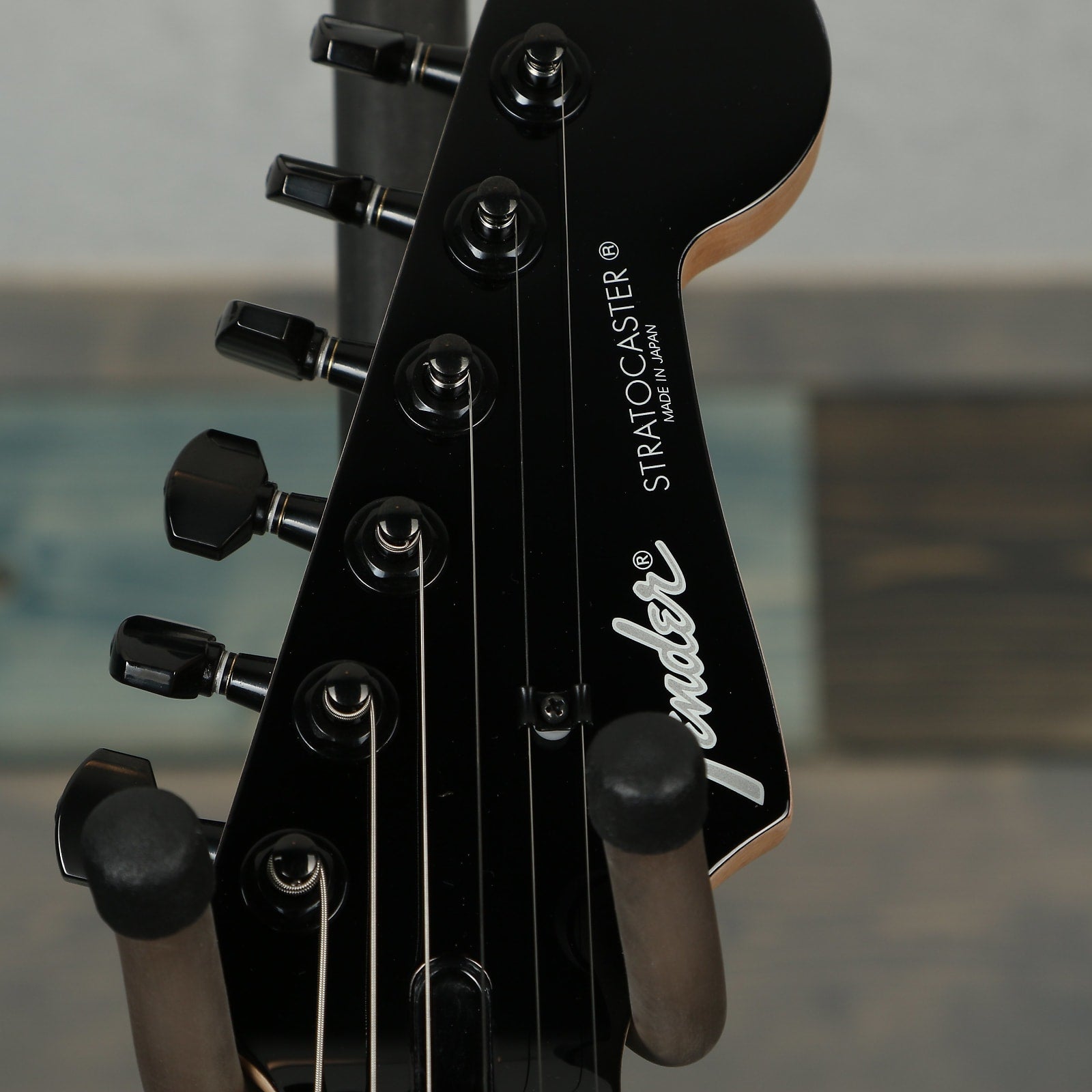 Fender Boxer Series Stratocaster HH, Rosewood Fingerboard, Inca Silver