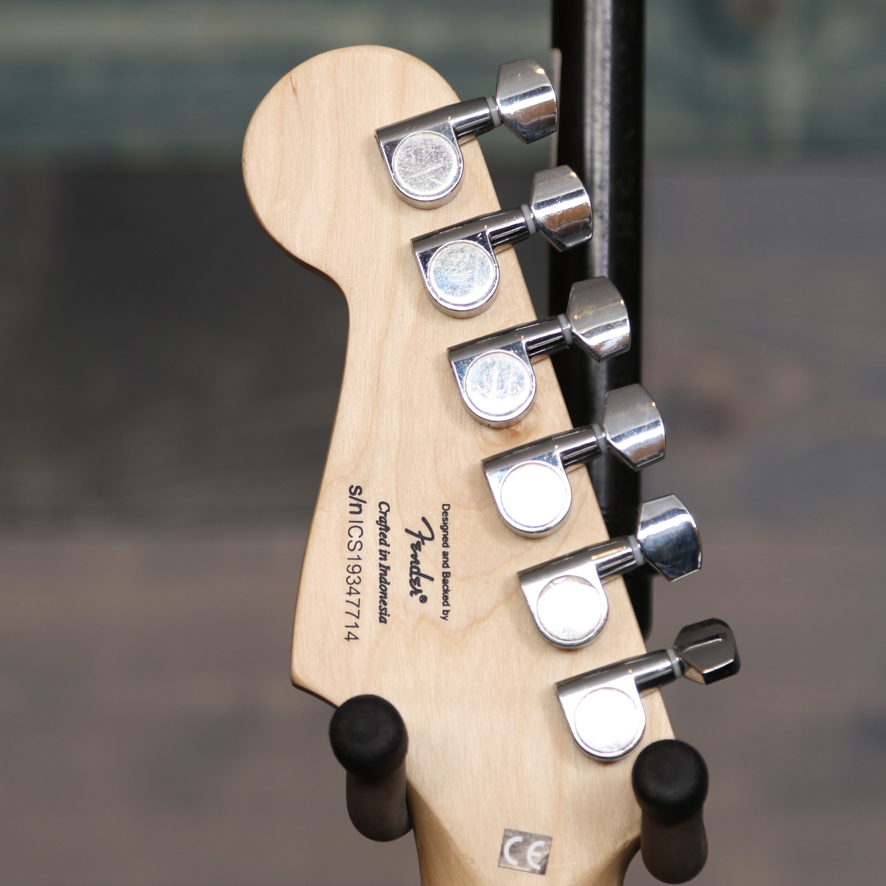 Fender Squier Bullet Stratocaster HT HSS, Laurel Fingerboard, Brown Sunburst