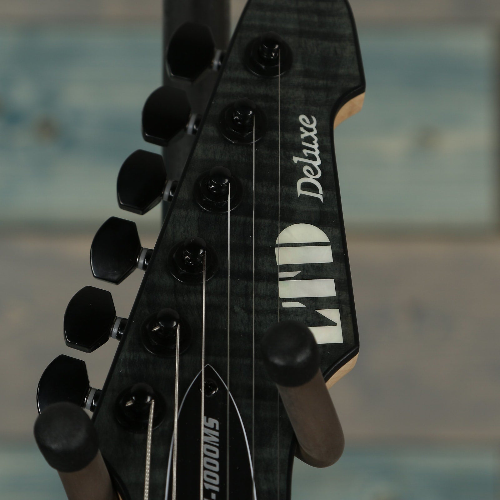 ESP LTD M-1000 Multi-Scale - See Thru Black Satin