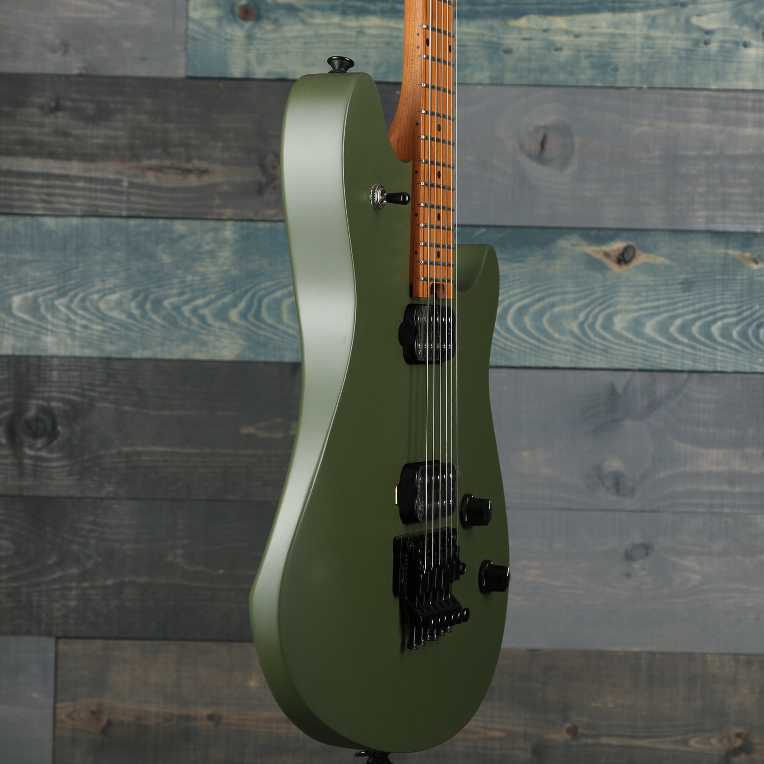 EVH Wolfgang WG Standard, Baked Maple Fingerboard, Matte Army Drab