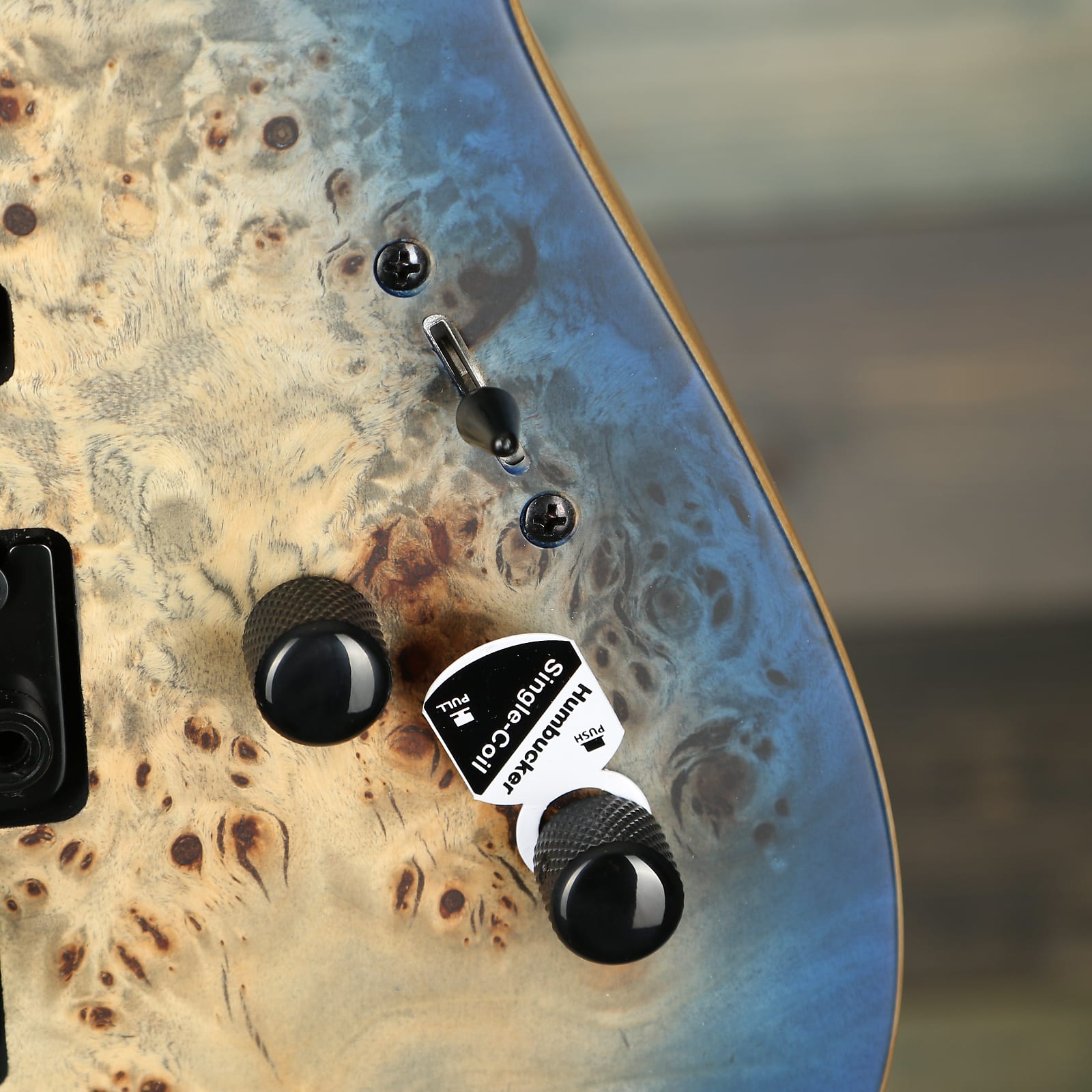 Schecter 1504 Reaper-6 FR - Satin Sky Burst