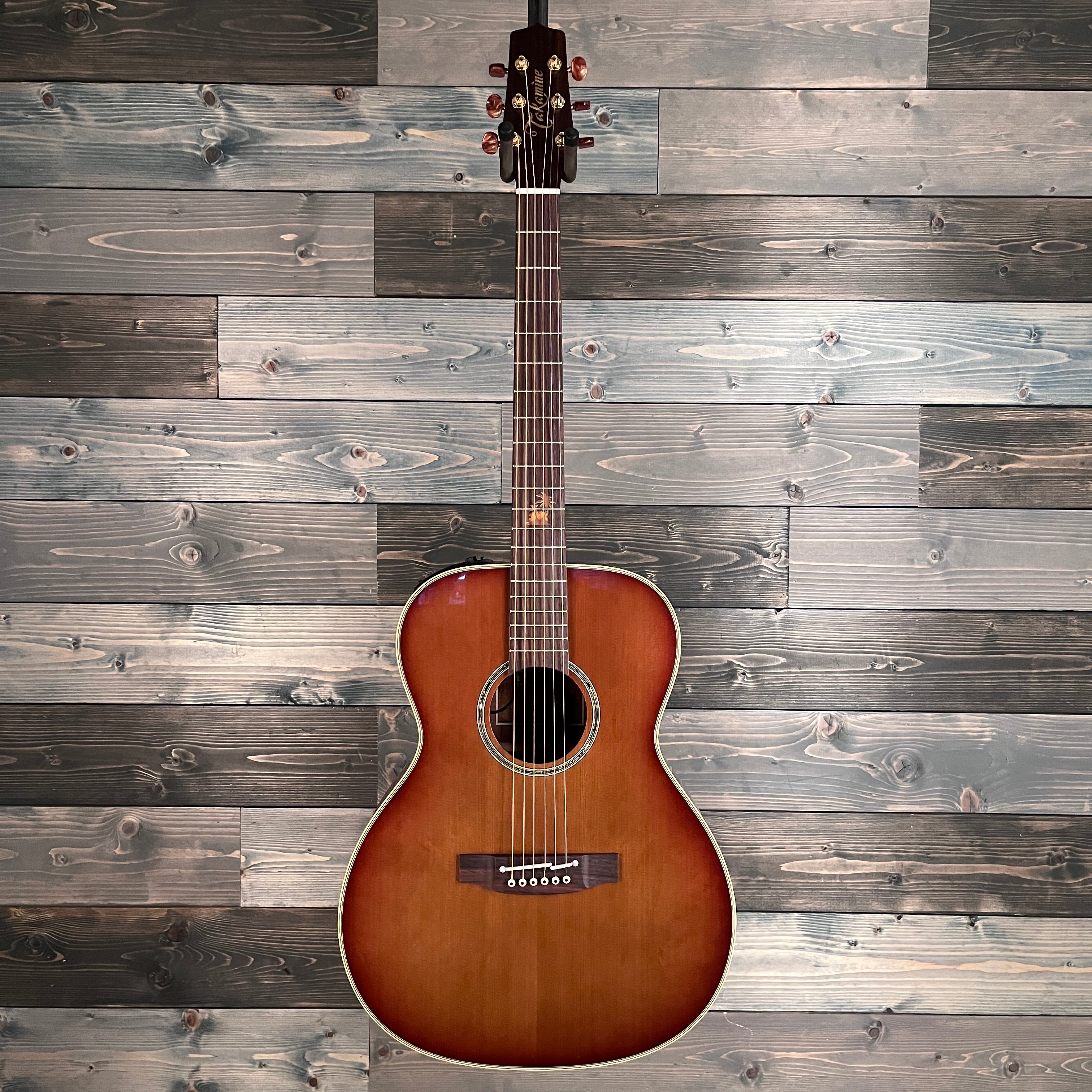 Takamine TF77-PT Legacy Series Acoustic Guitar Natural Gloss