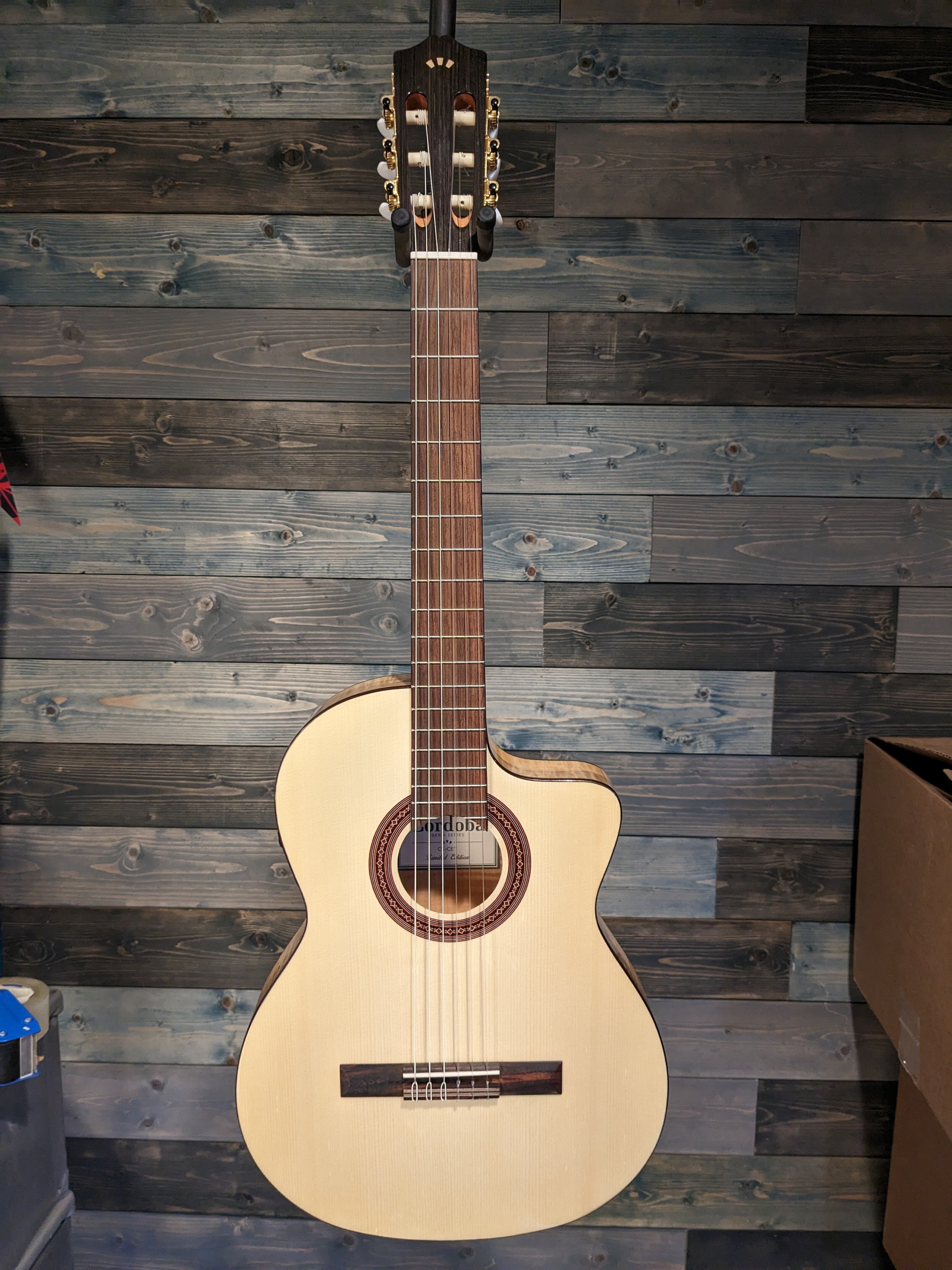 BLEM Cordoba C5-CET Spalted Maple Limited Guitar