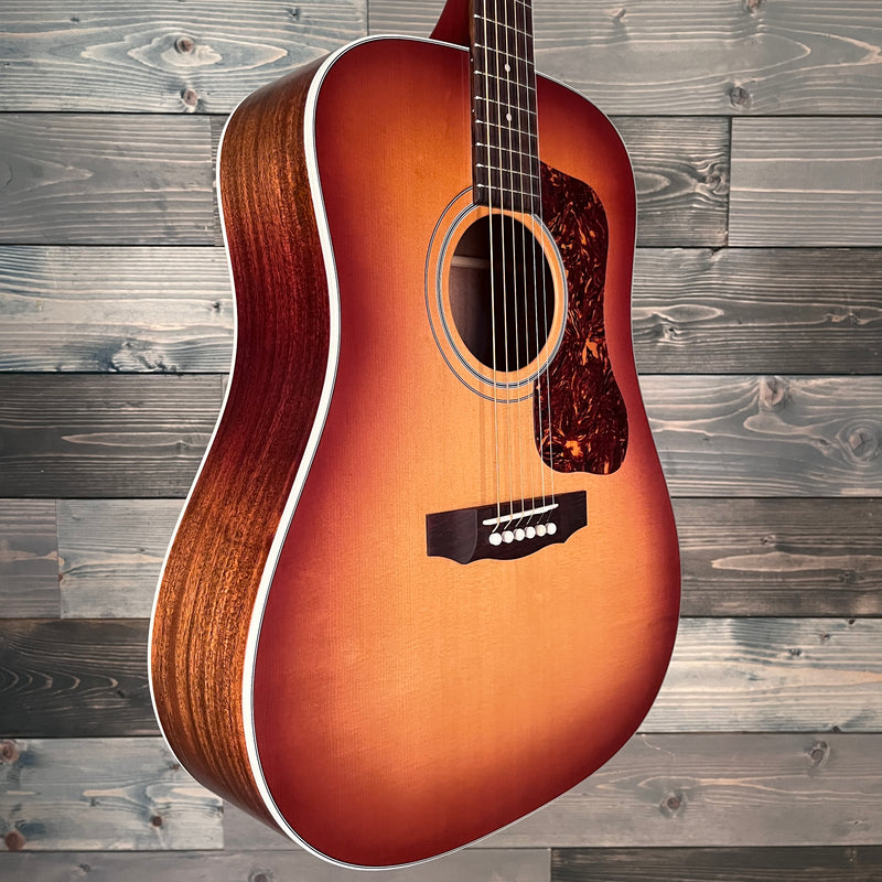 Guild D-40 Standard Acoustic - Pacific Sunset Burst