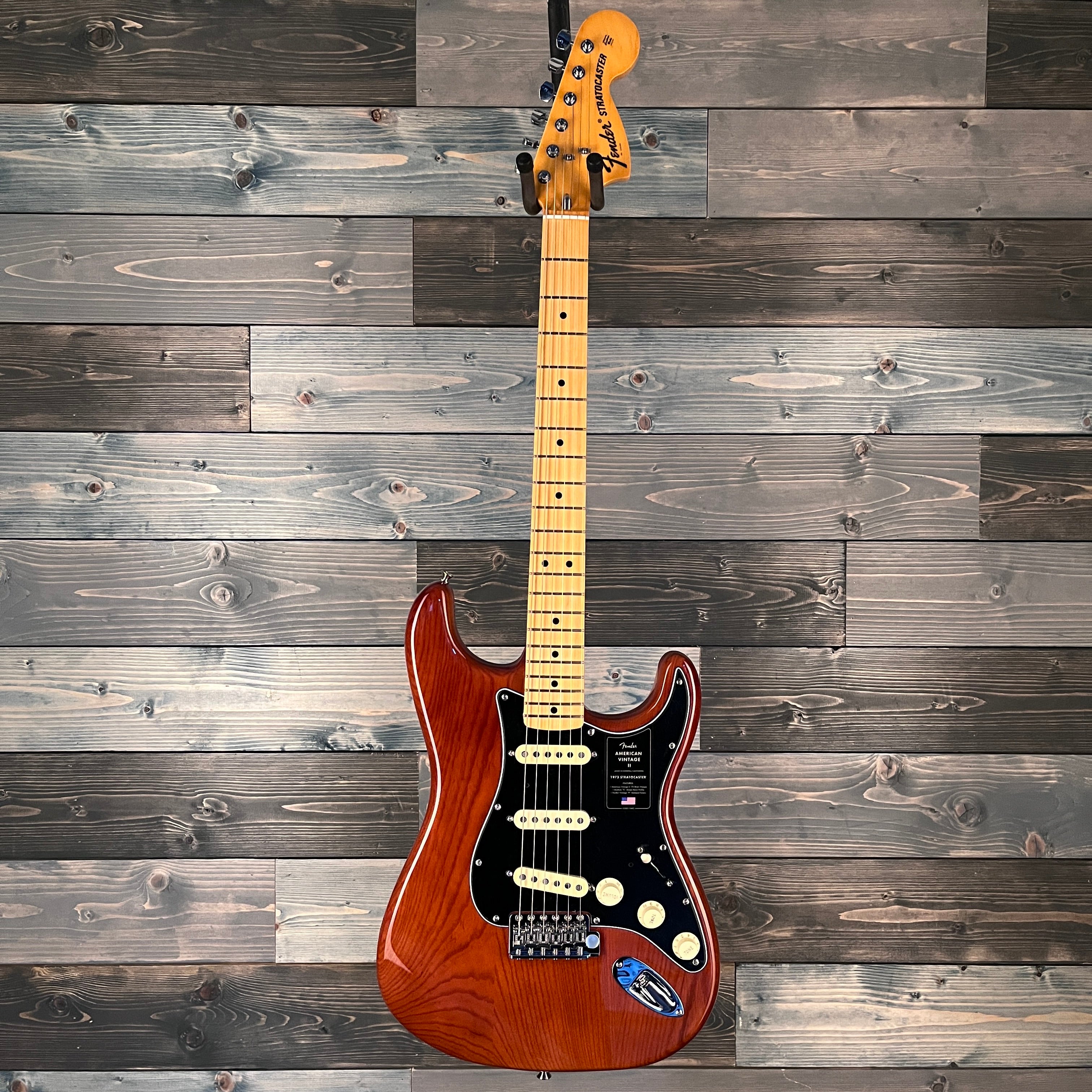 Fender American Vintage II 1973 Stratocaster, Maple Fingerboard, Mocha