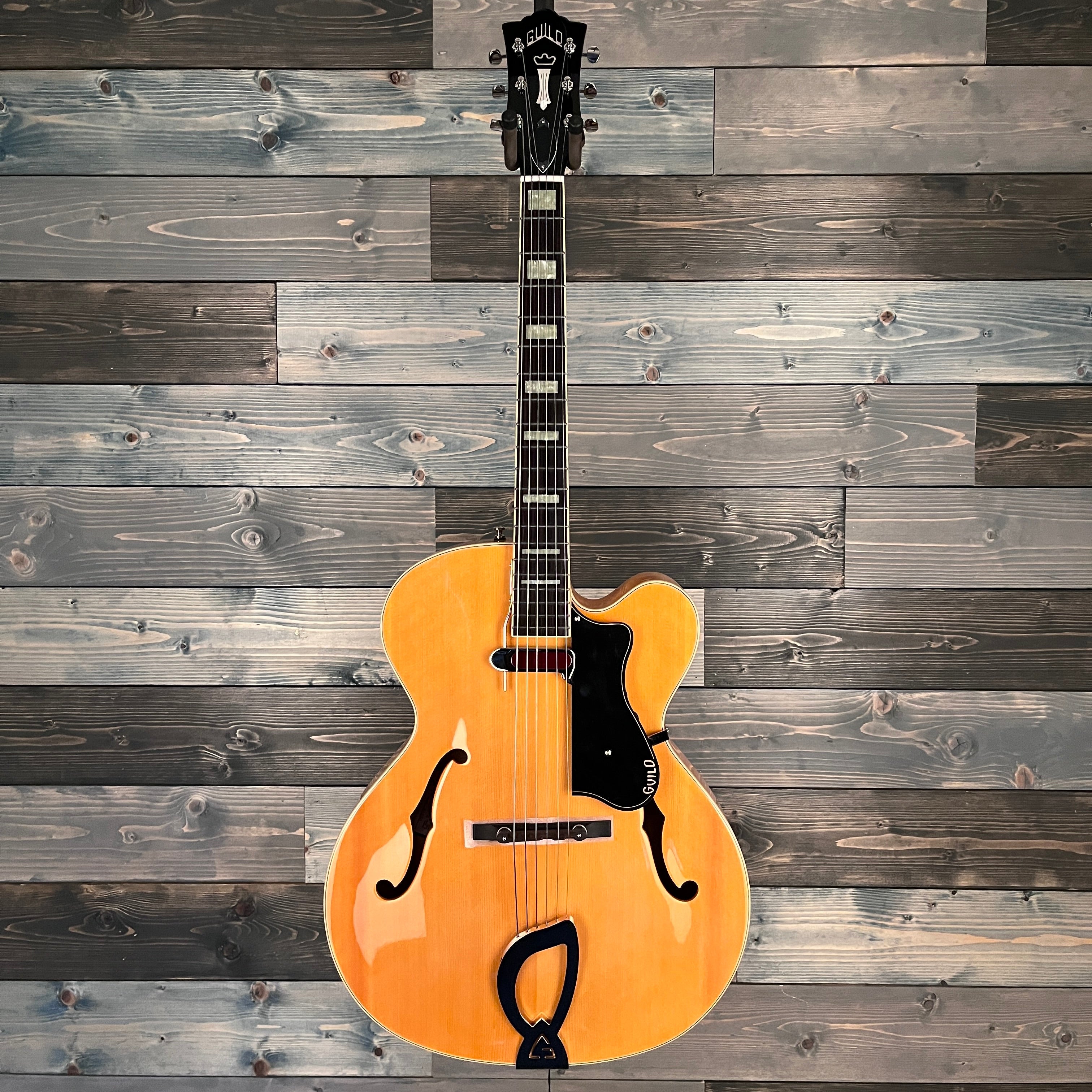 Guild A-150 Hollowbody Guitar - Savory Blonde