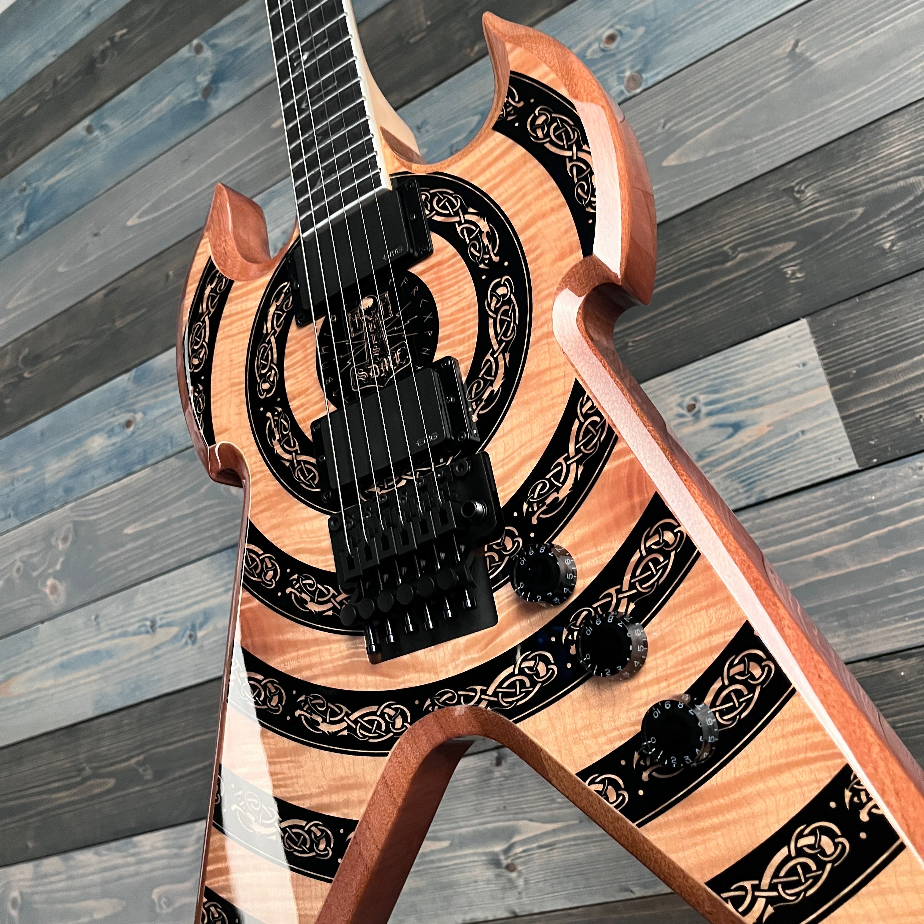 Wylde Audio Warhammer FR Norse Dragon Bullseye Raw Guitar