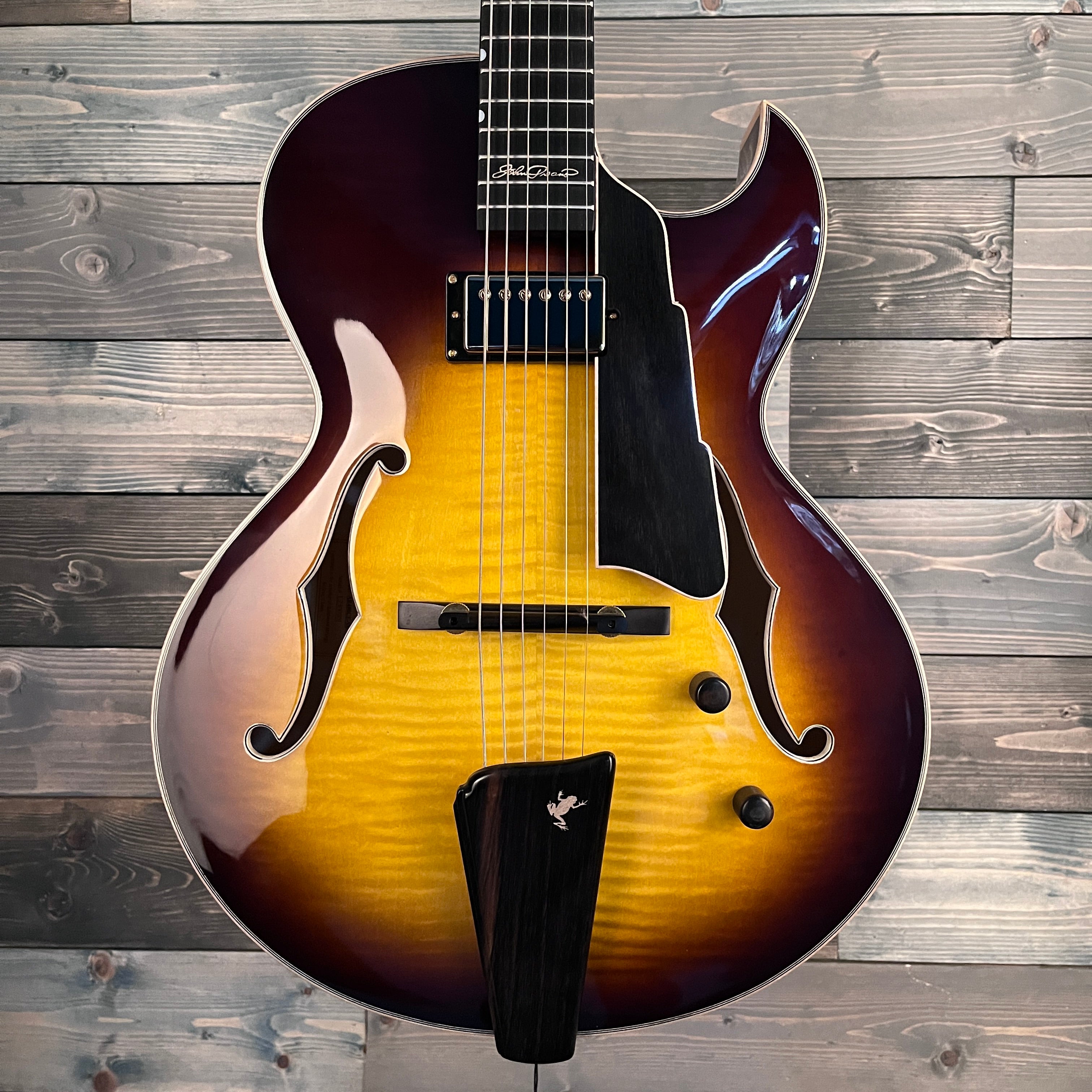 Eastman AR480CE John Pisano Artist Series Electric Guitar - Sunburst