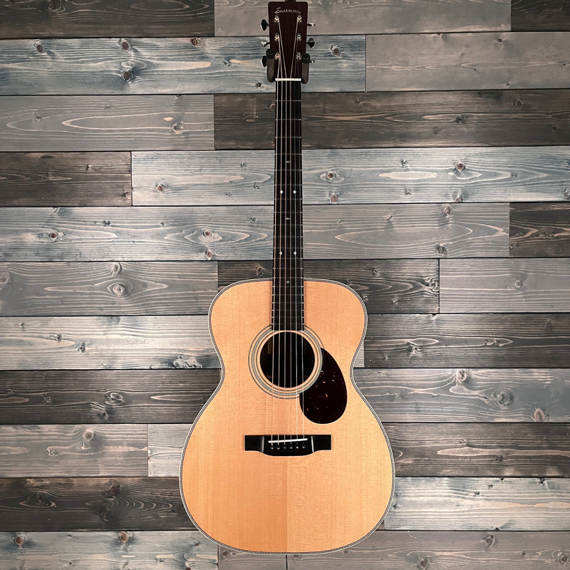 Eastman Guitars E8OM-TC Natural Thermocured Orchesta Acoustic Guitar
