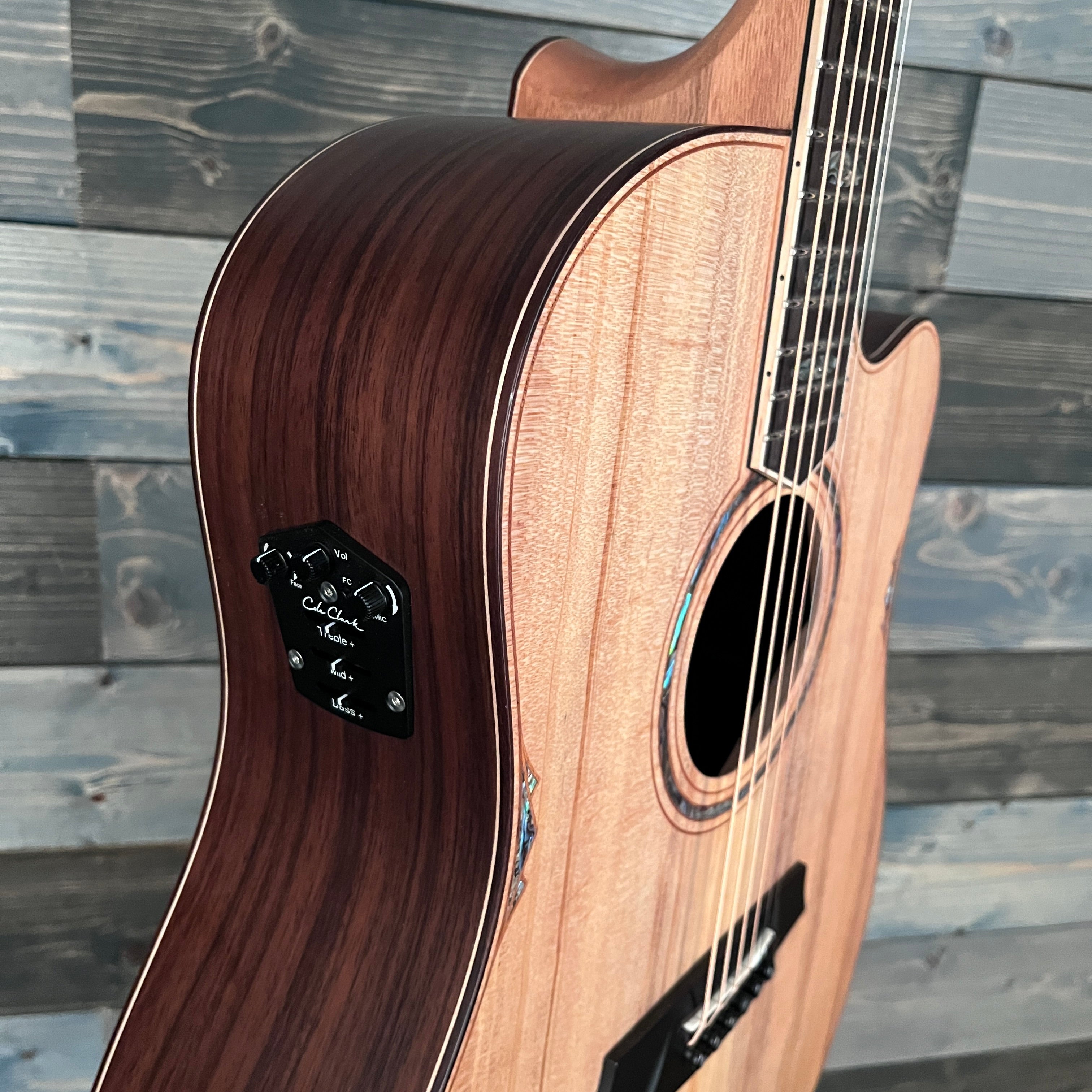 Cole Clark FL Series 3, Bunya Face, Rosewood Back/Sides, cutaway