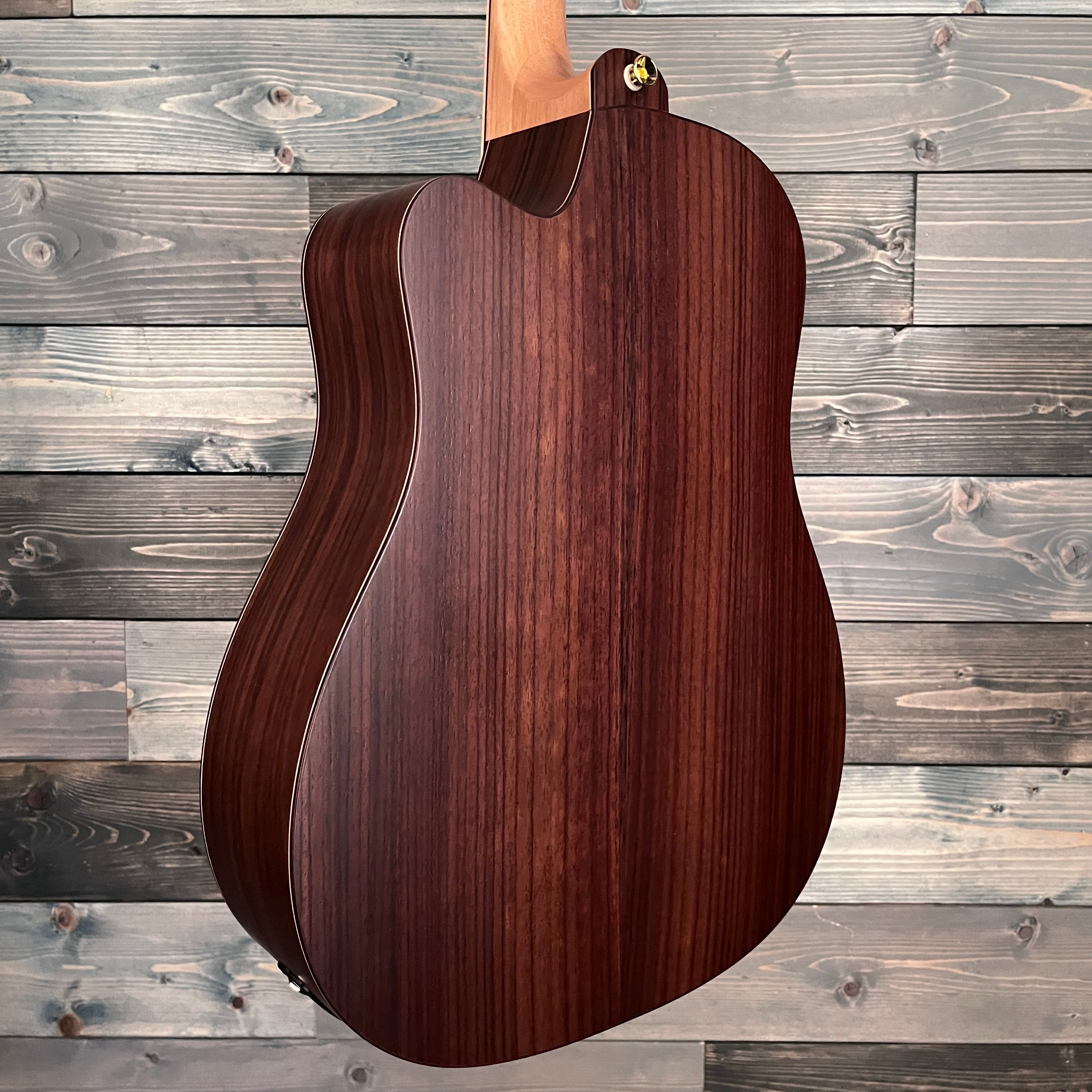 Cole Clark FL Series 3, Bunya Face, Rosewood Back/Sides, cutaway