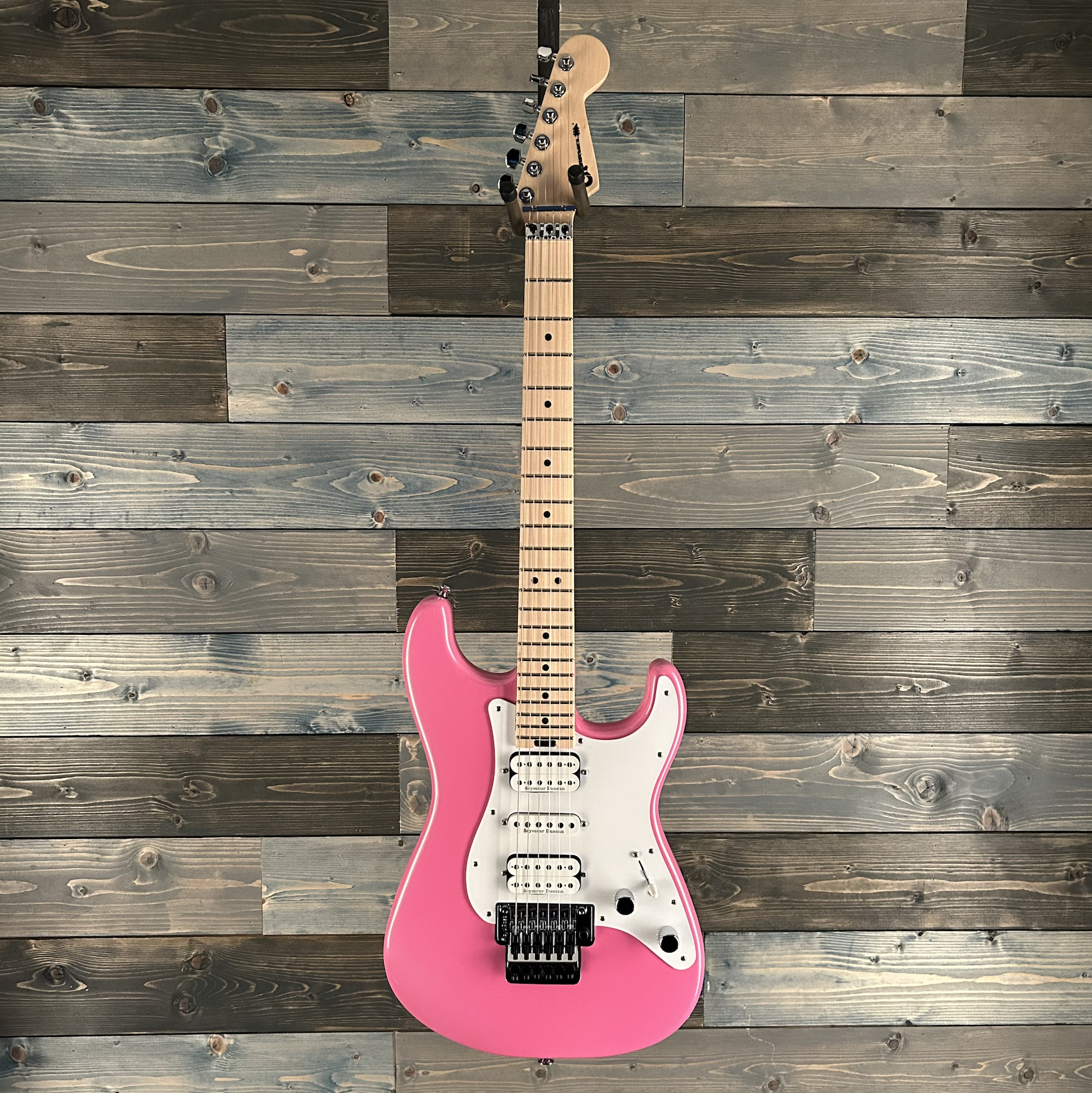 Charvel Pro-Mod So-Cal Style 1 HSH FR M, Platinum Pink