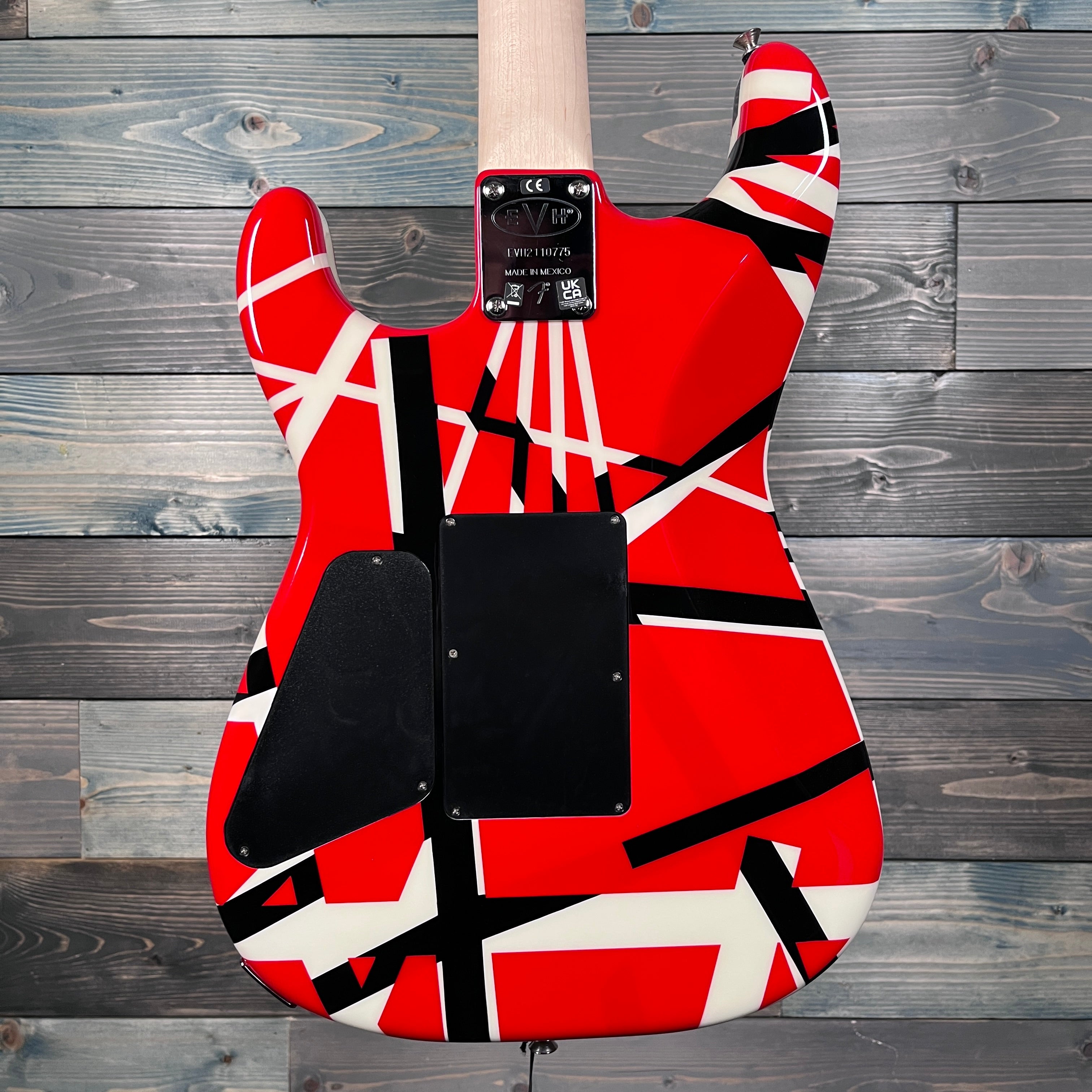 DEMO EVH Striped Red with Black Stripes Guitar