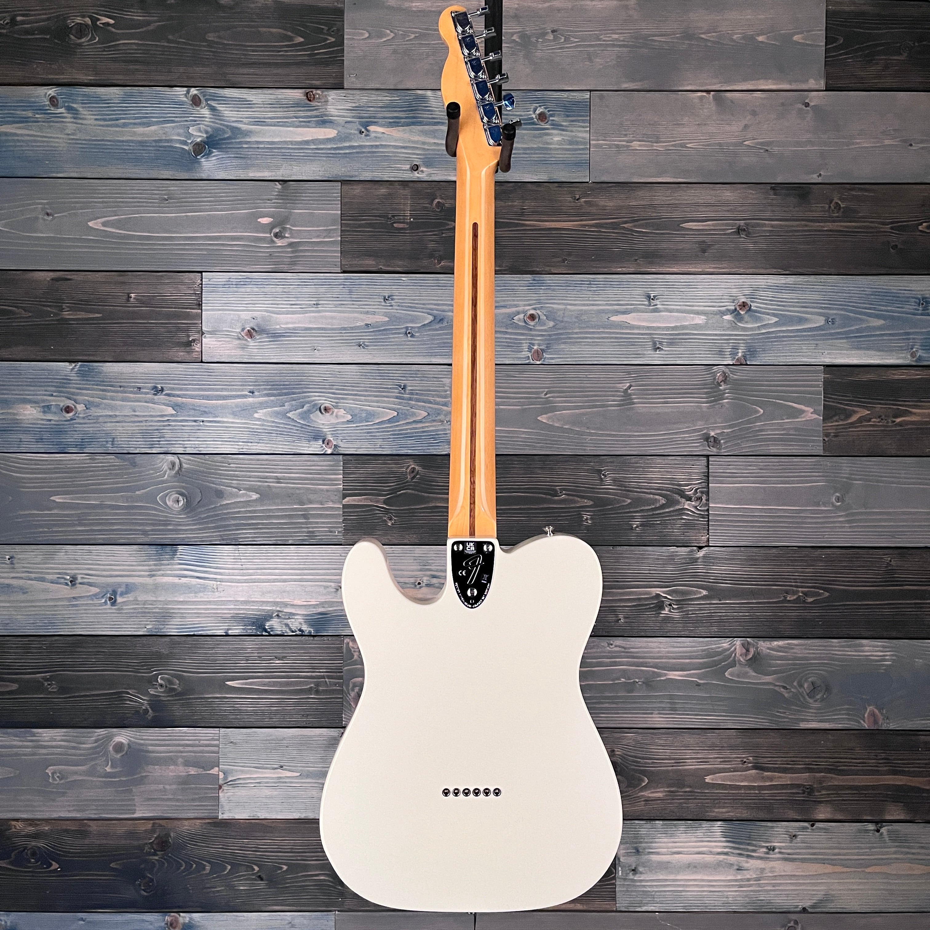 Fender  American Vintage II 1977 Telecaster Custom, Olympic White