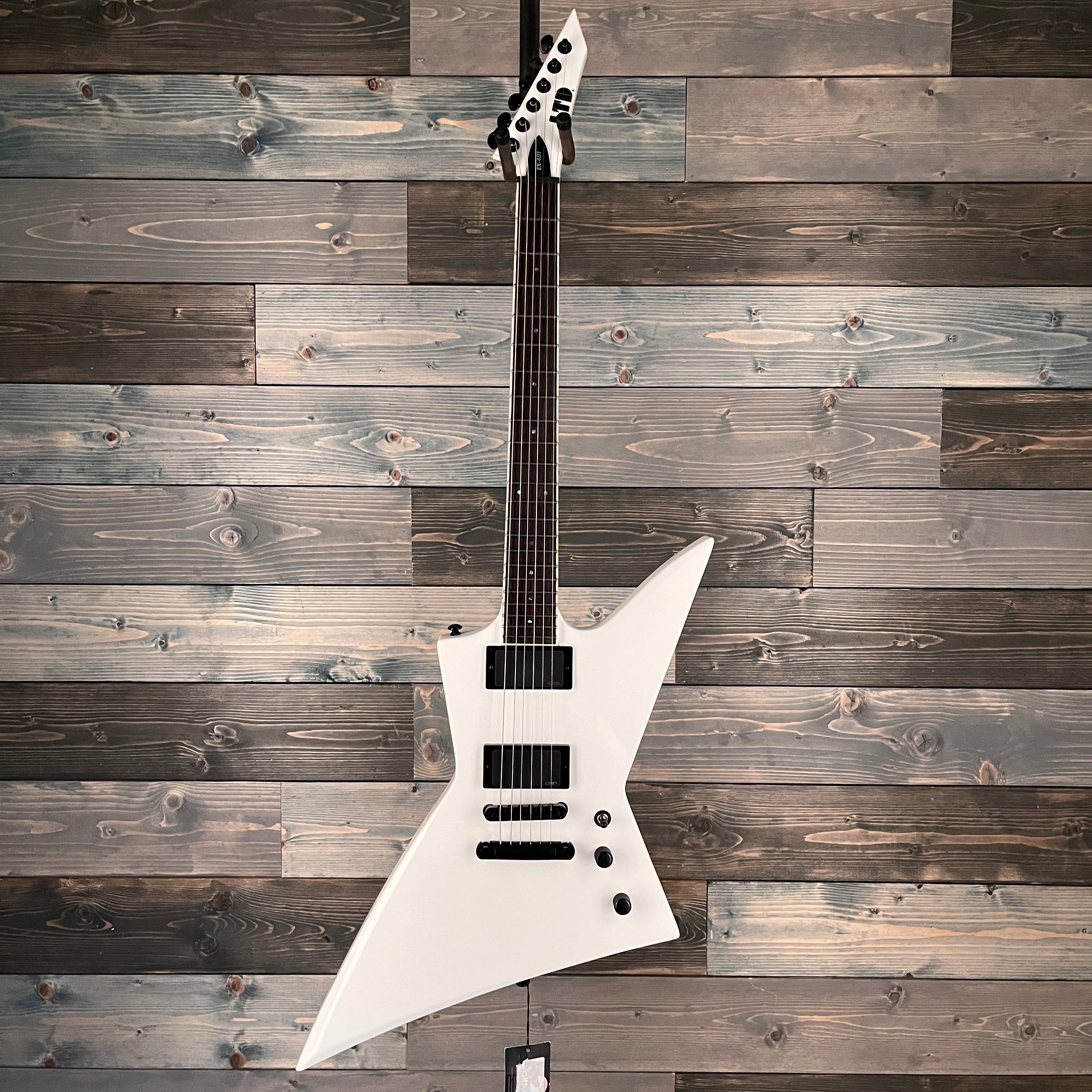 ESP LTD EX-401 Electric Guitar - Snow White