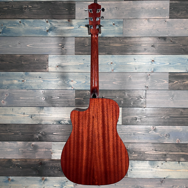 USED Fender CC-140SCE Acoustic Guitar w Case