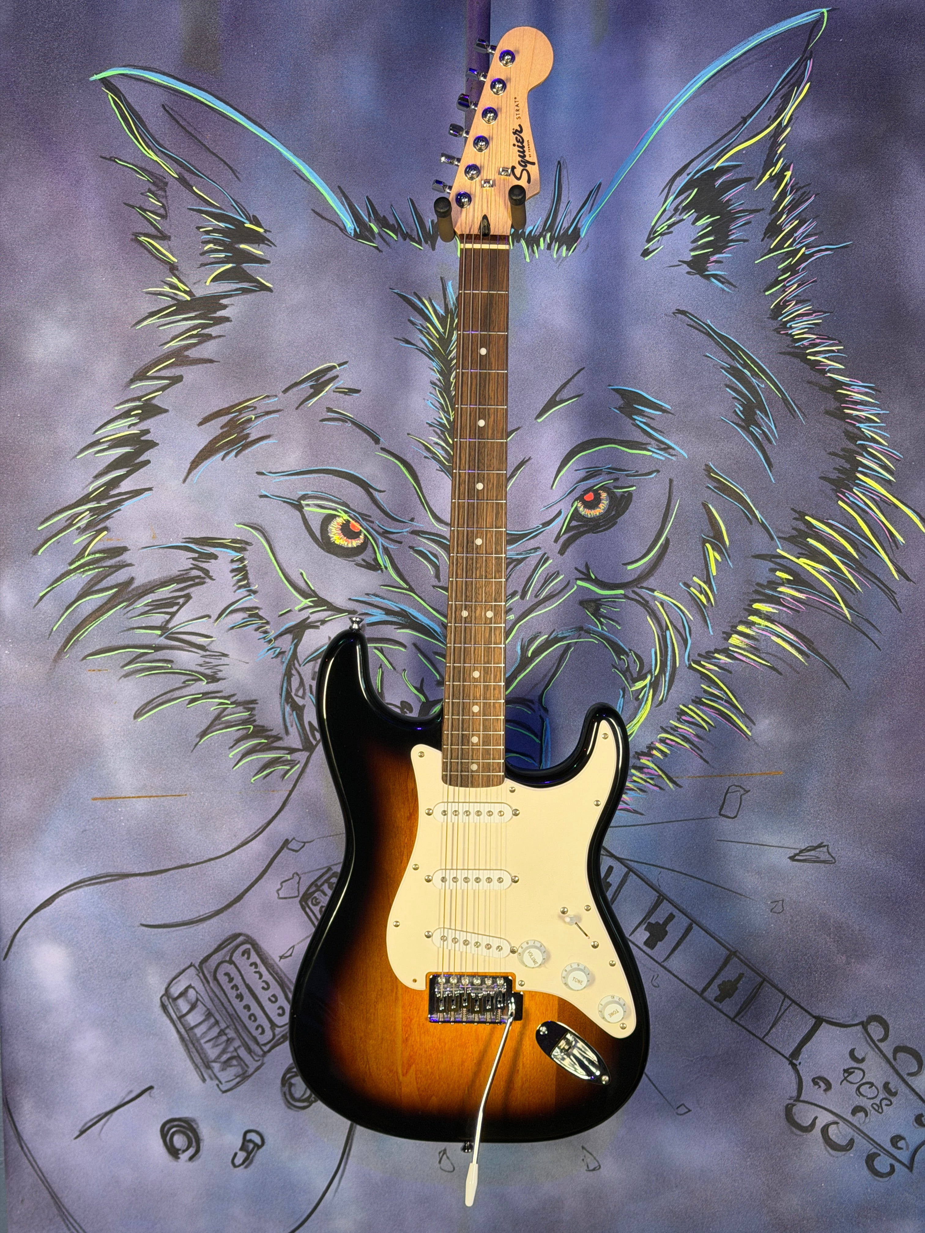 USED Squier Strat in sunburst