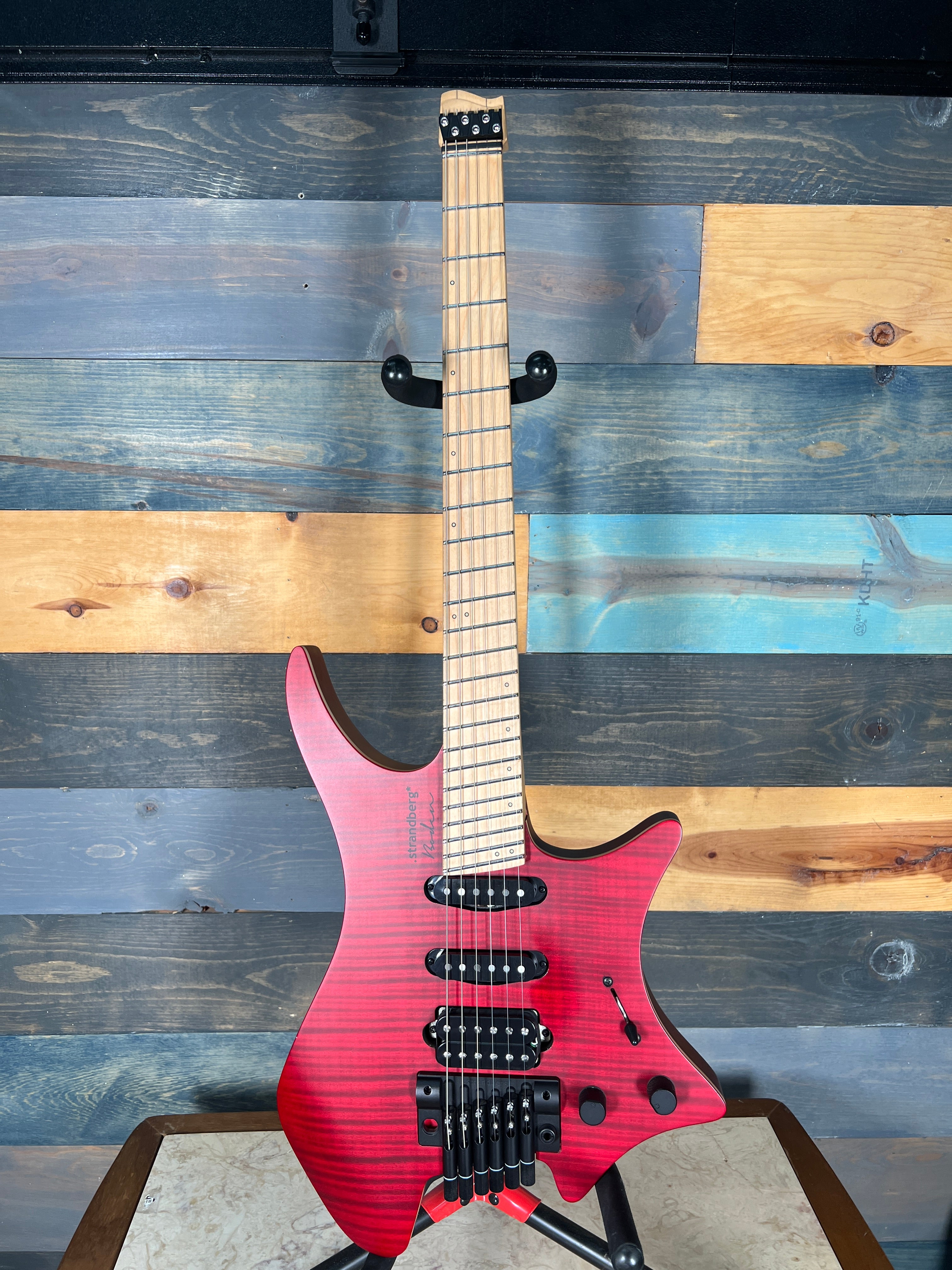 USED Strandberg Boden Standard 6 - Crimson Red