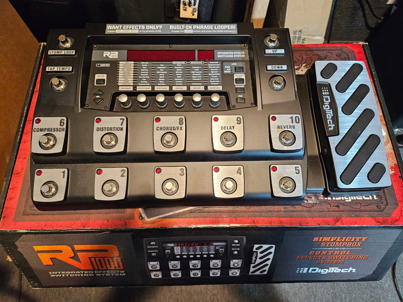USED Digitech RP1000 Multi-Effects Switching System
