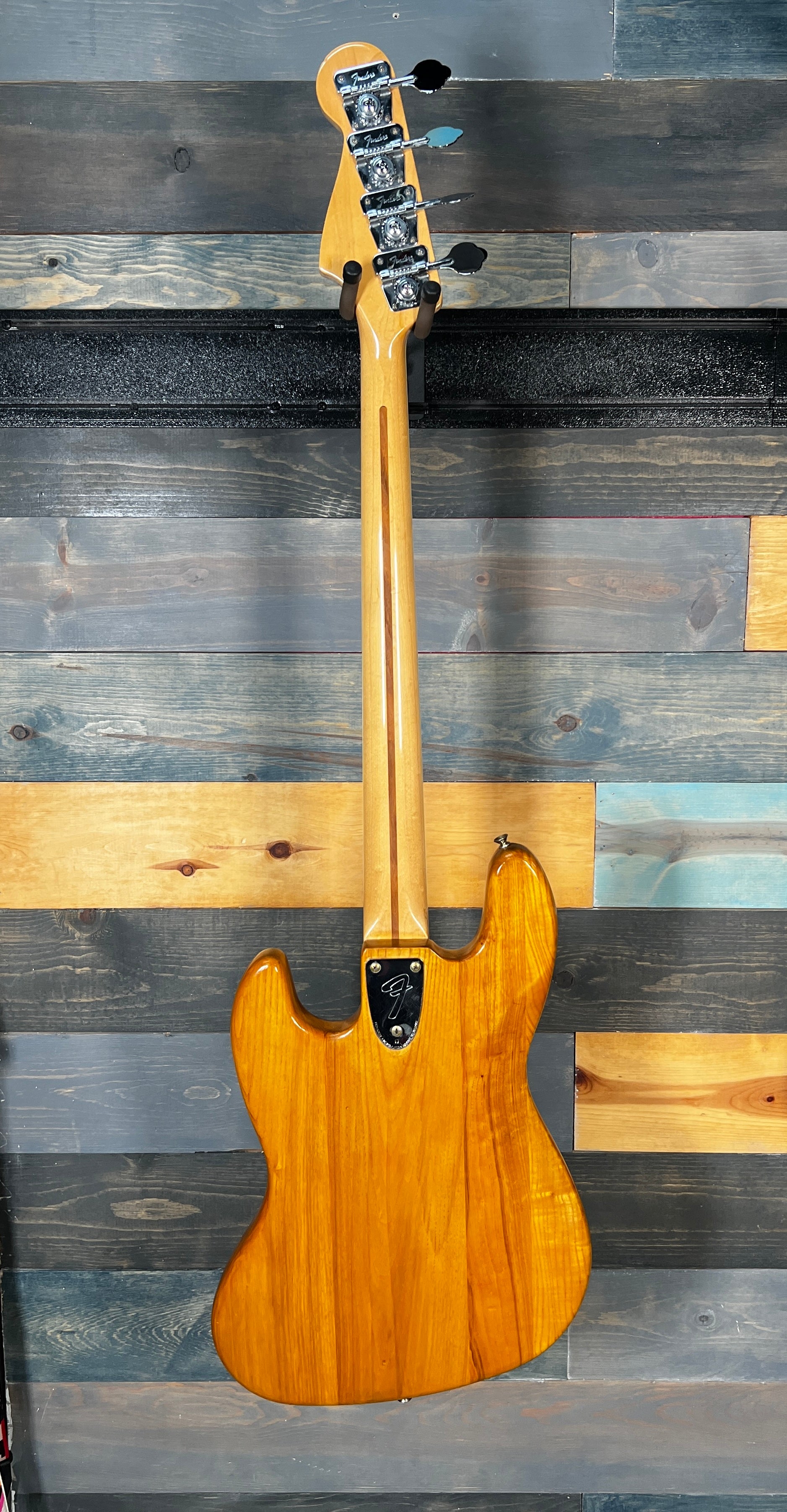 USED 1978 Fender Jazz Bass - Natural