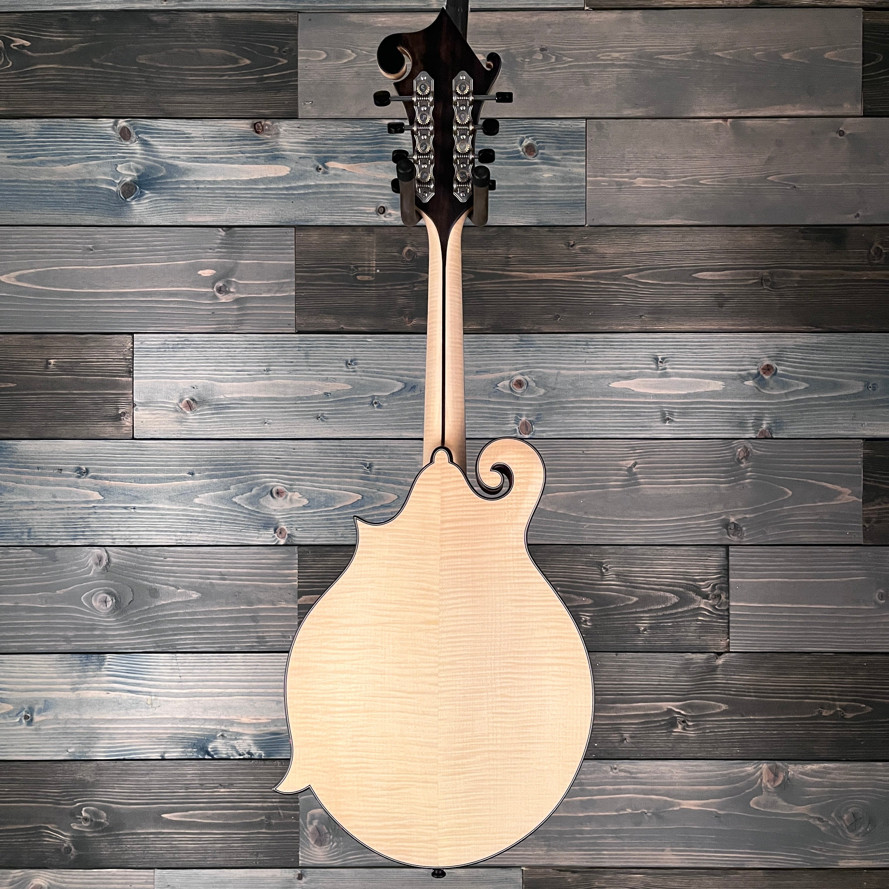 Eastman MD915 Mandolin - Blonde