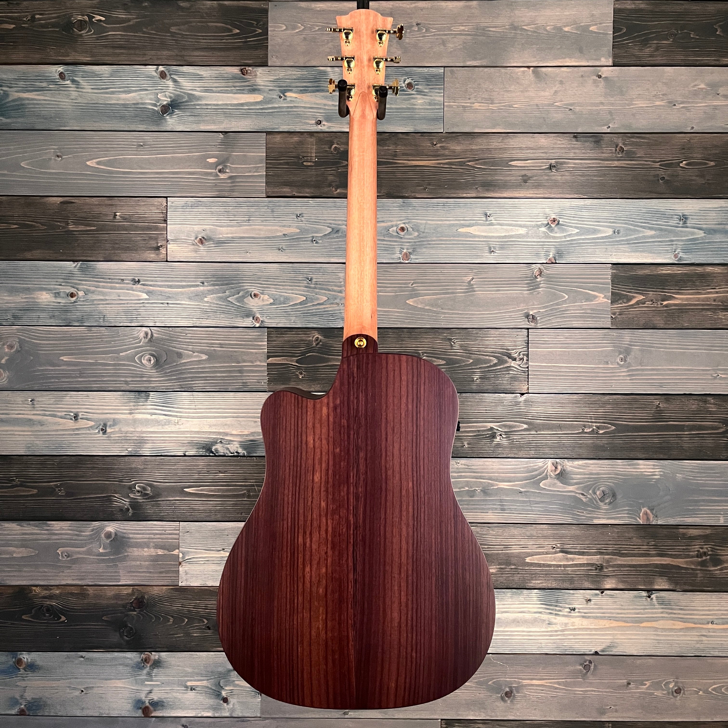 Cole Clark FL Series 3, Bunya Face, Rosewood Back/Sides, cutaway