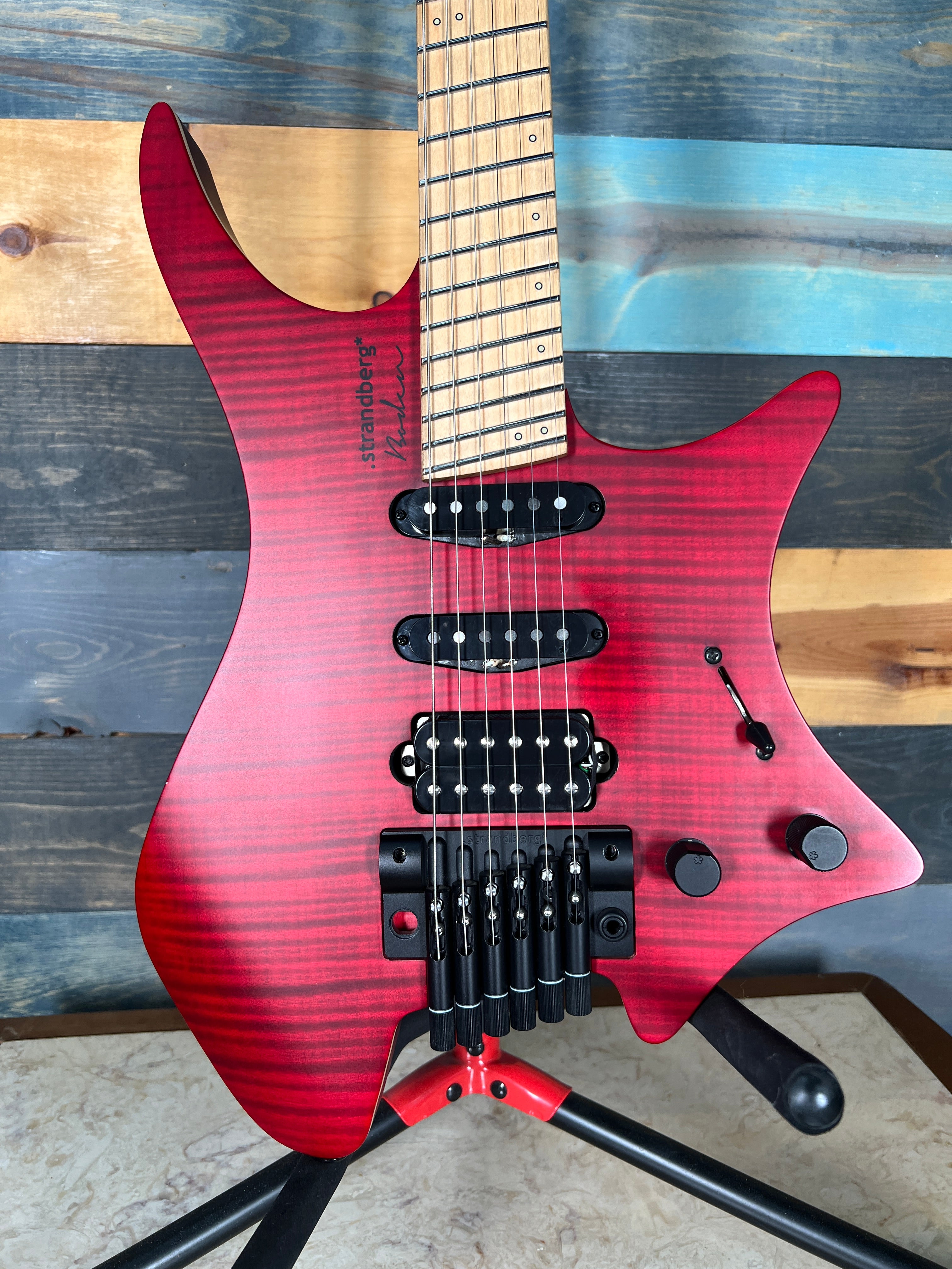 USED Strandberg Boden Standard 6 - Crimson Red