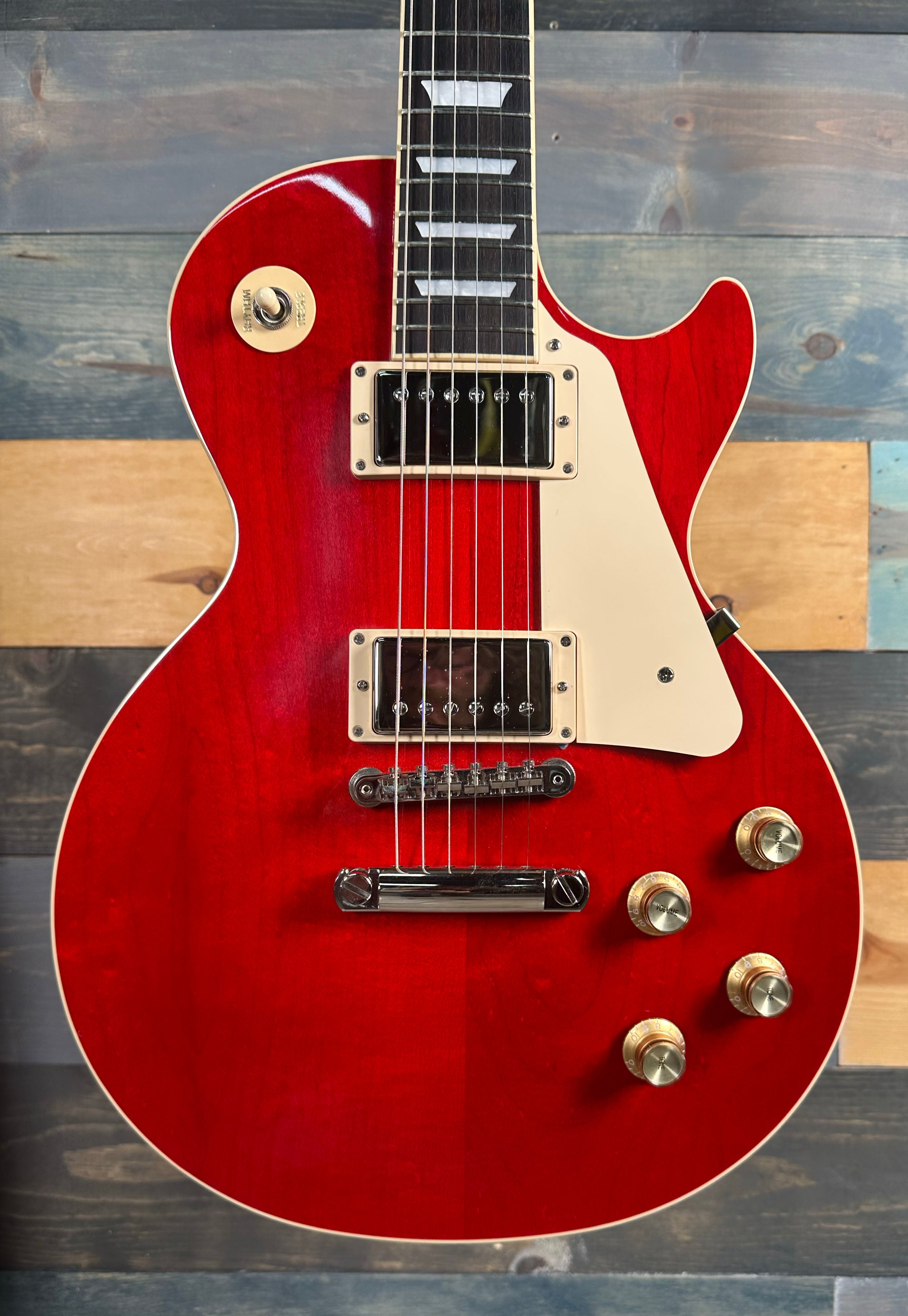 USED 2023 Gibson Les Paul Classic -  Translucent Cherry