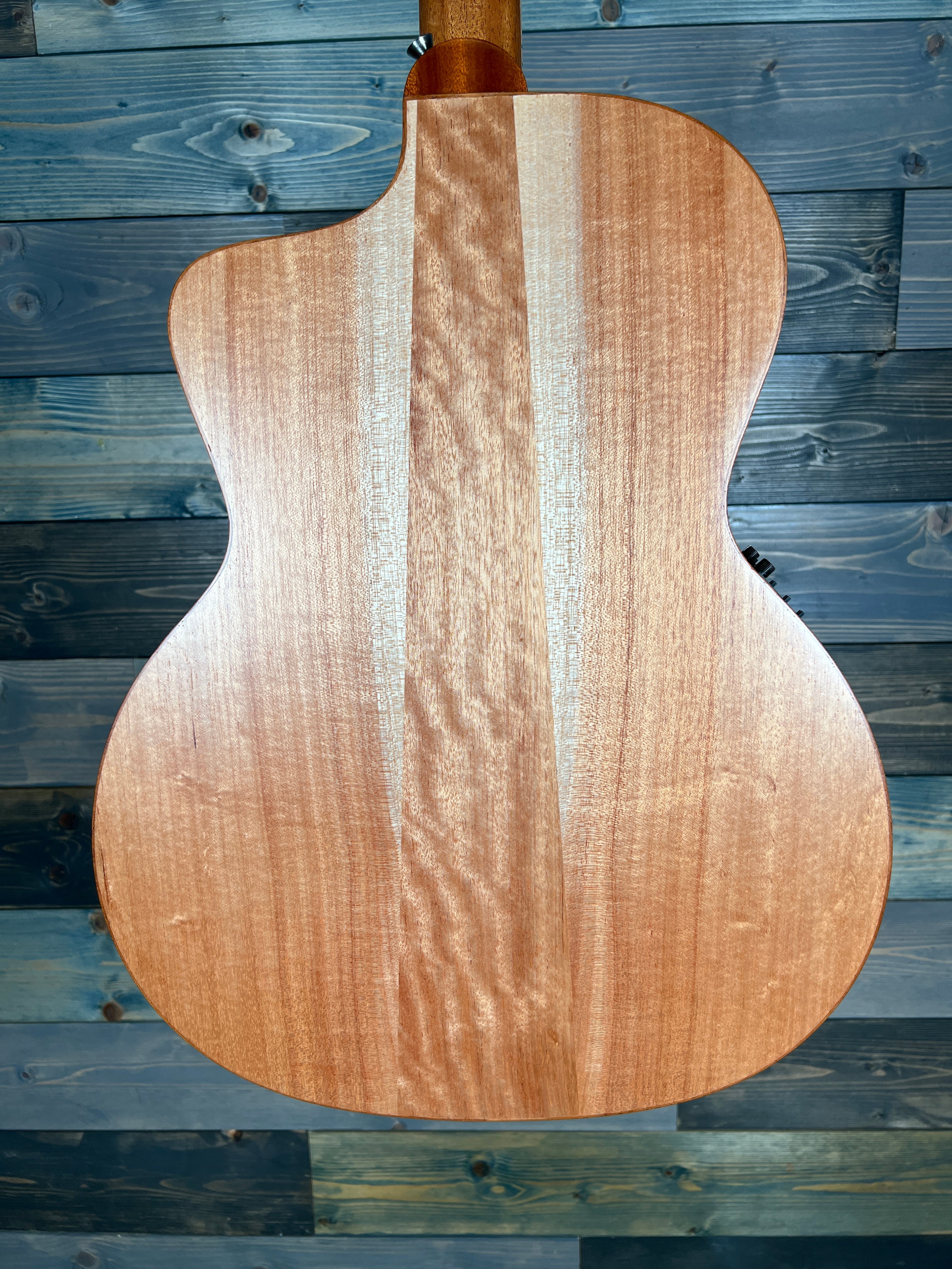 USED Cole Clark SAN1EC-BM